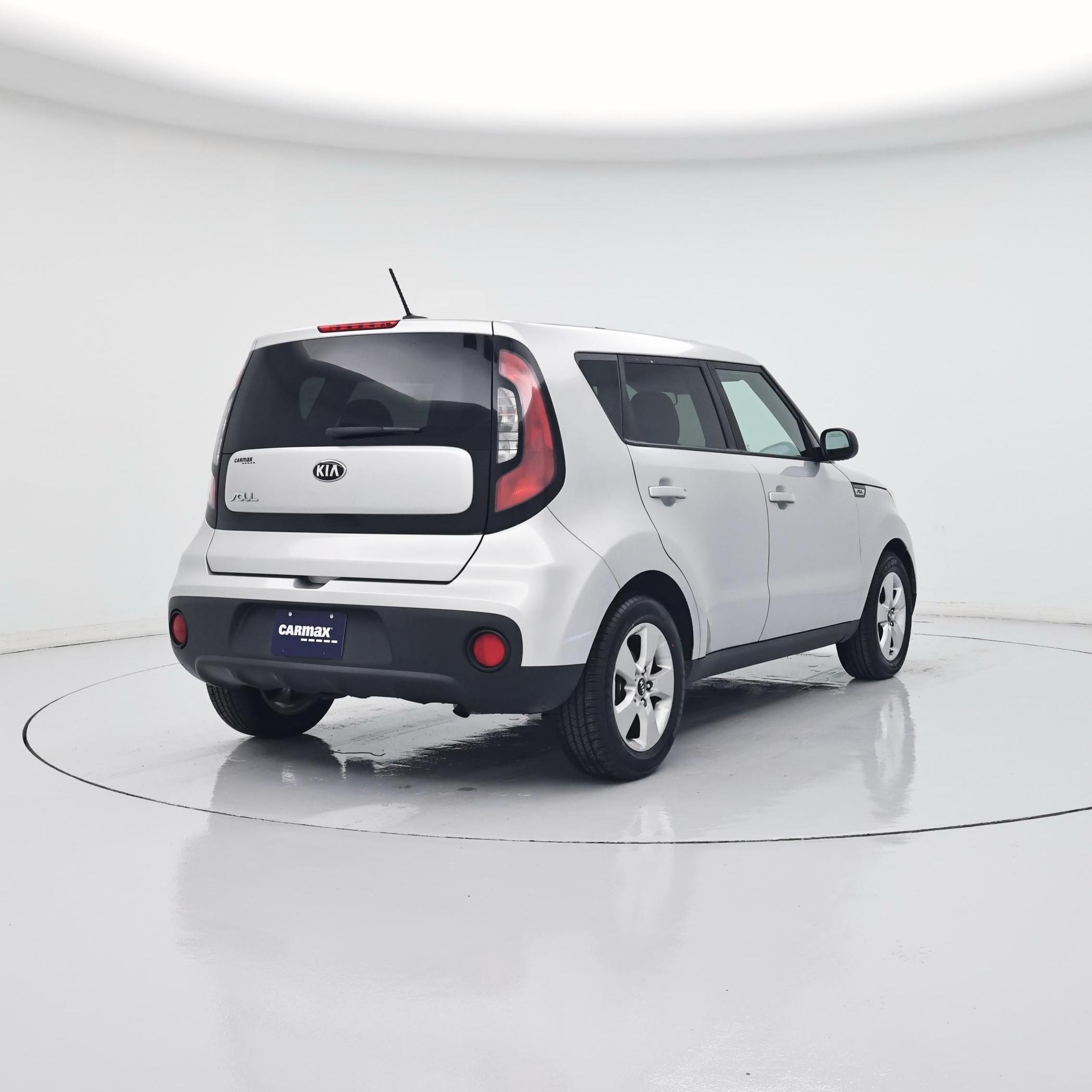 Thumbnail: 2017 Kia Soul - 8