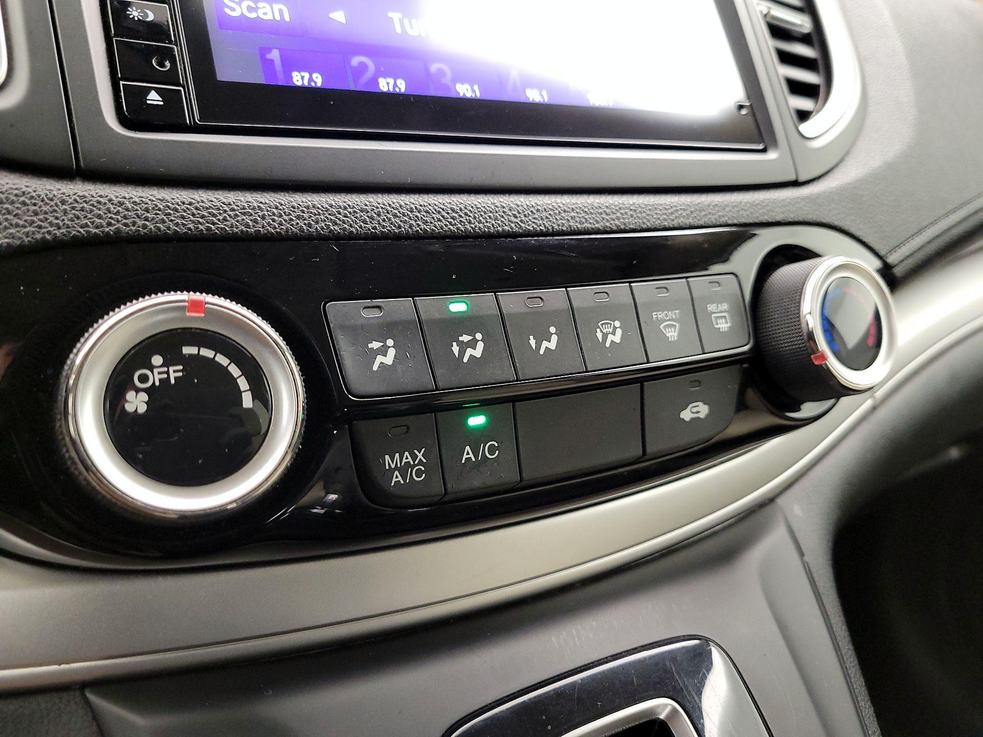 Thumbnail: 2016 Honda CR-V - 16