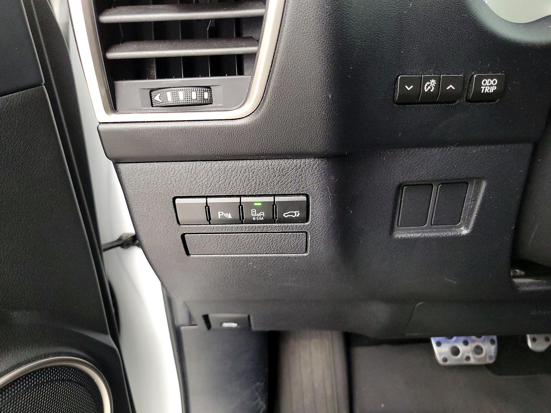 Thumbnail: 2016 Lexus NX - 13