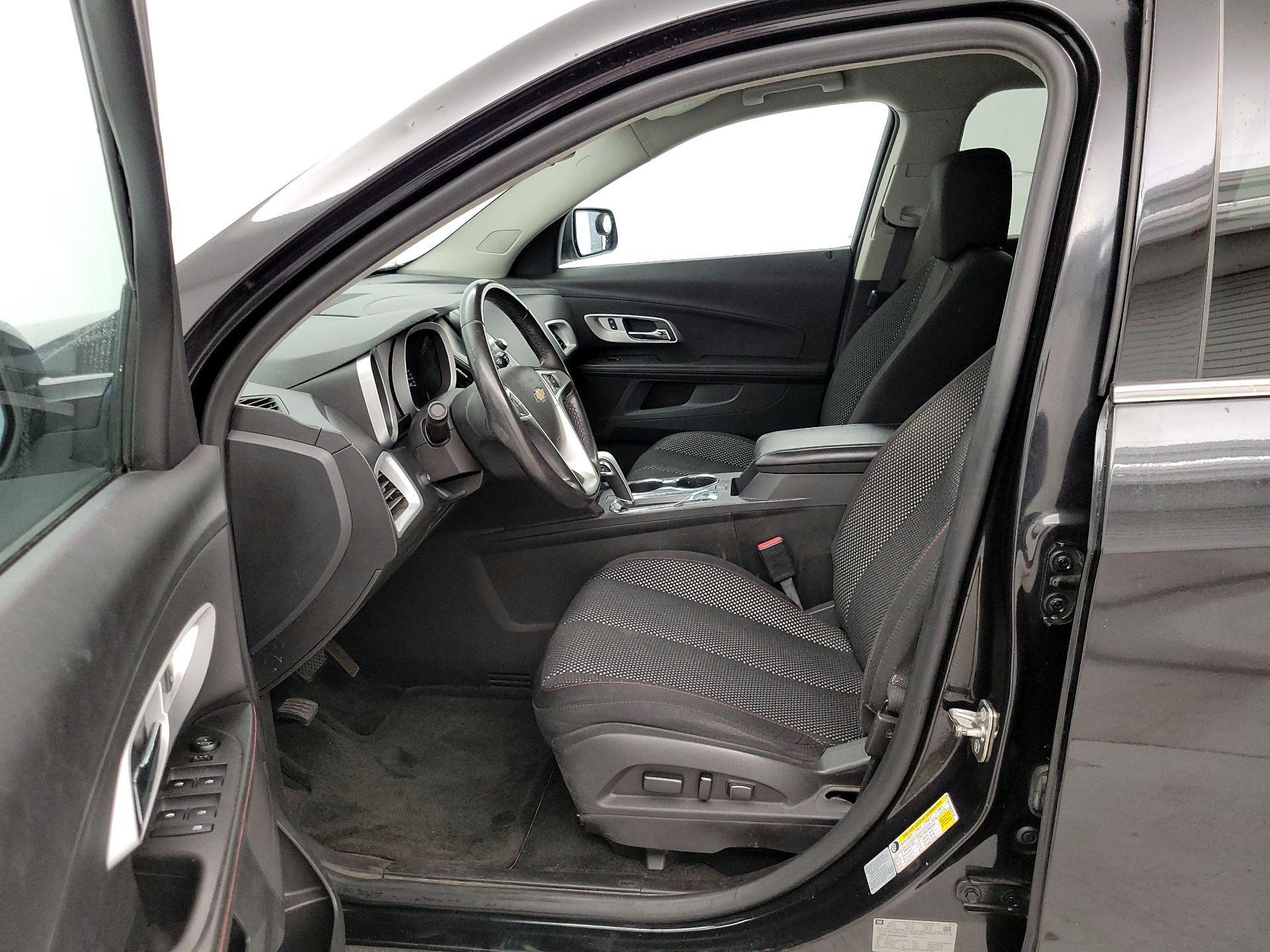 Thumbnail: 2015 Chevrolet Equinox - 11