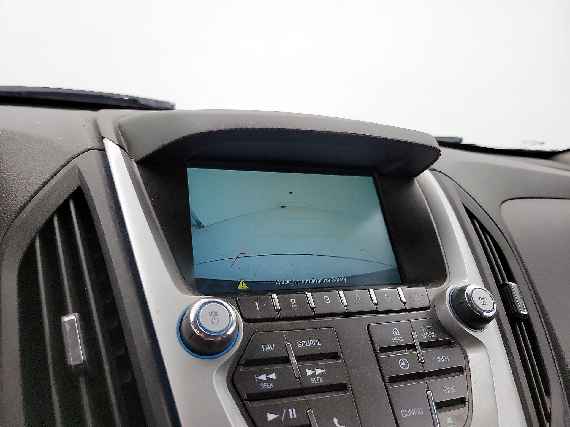 Thumbnail: 2015 Chevrolet Equinox - 14