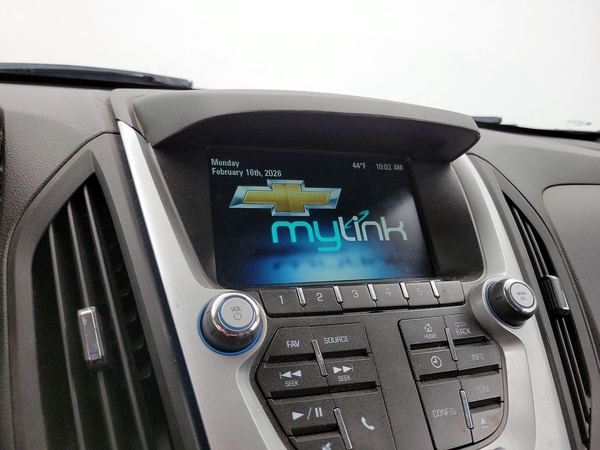 Thumbnail: 2015 Chevrolet Equinox - 15