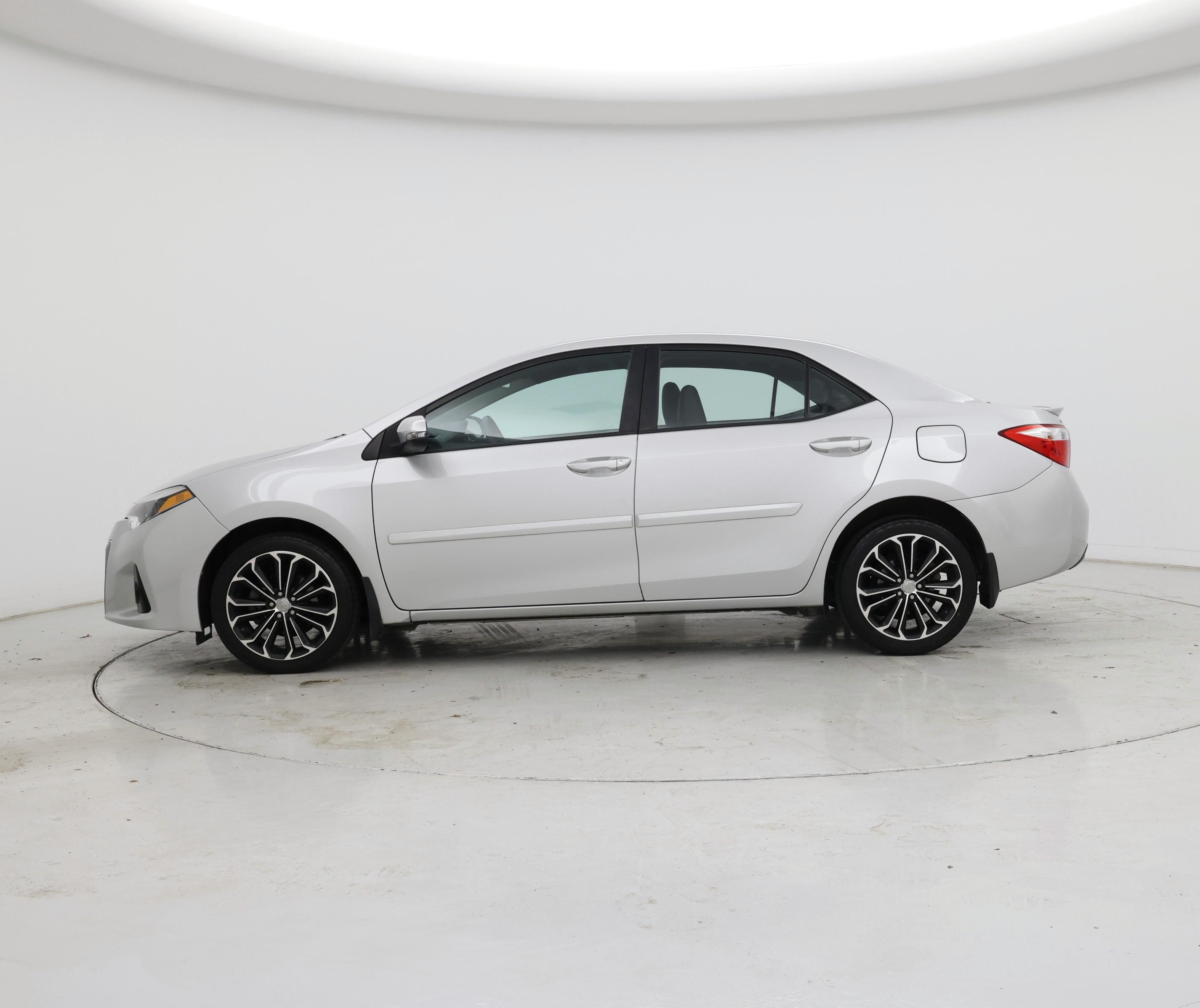 Thumbnail: 2014 Toyota Corolla - 3