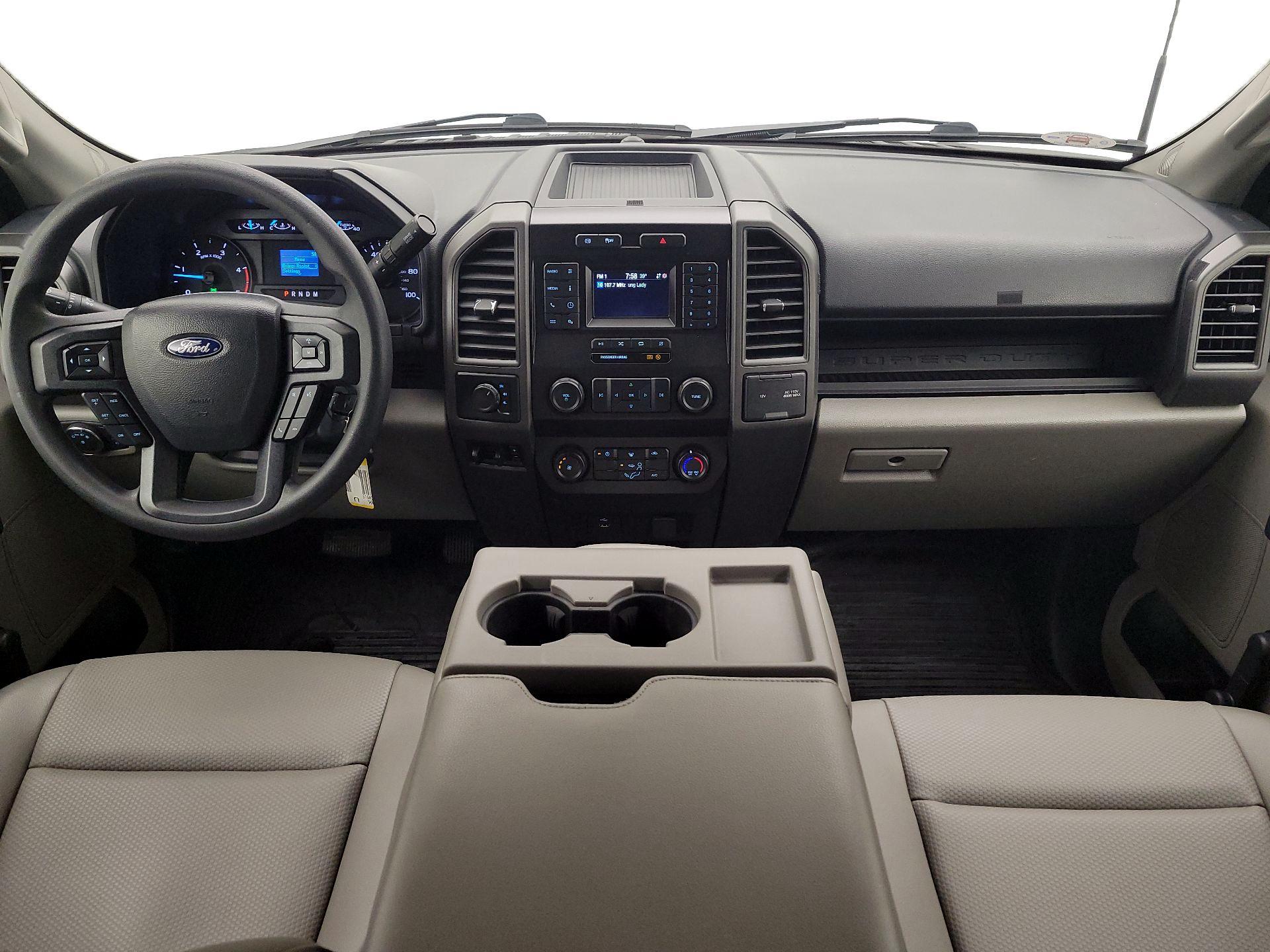 Thumbnail: 2022 Ford F-350 - 9