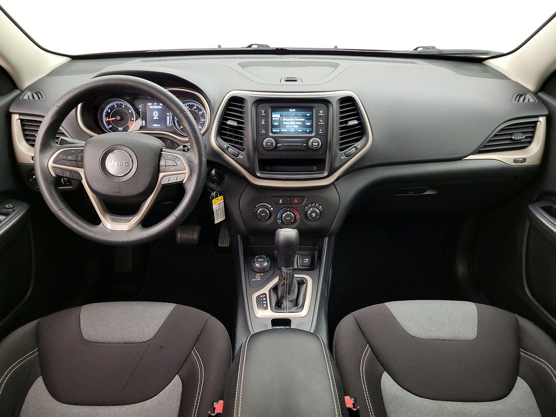 Thumbnail: 2015 Jeep Cherokee - 9