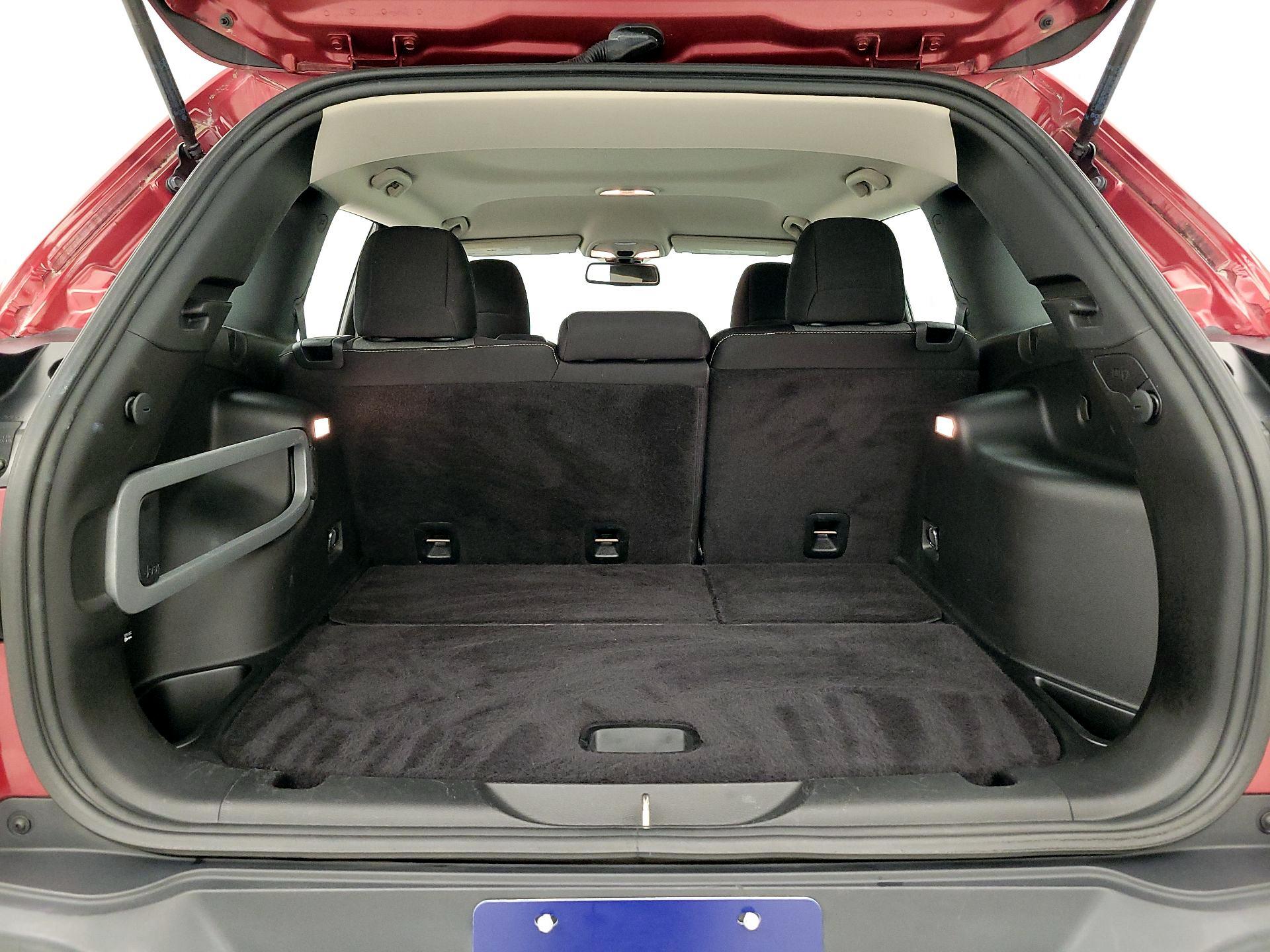 Thumbnail: 2015 Jeep Cherokee - 19