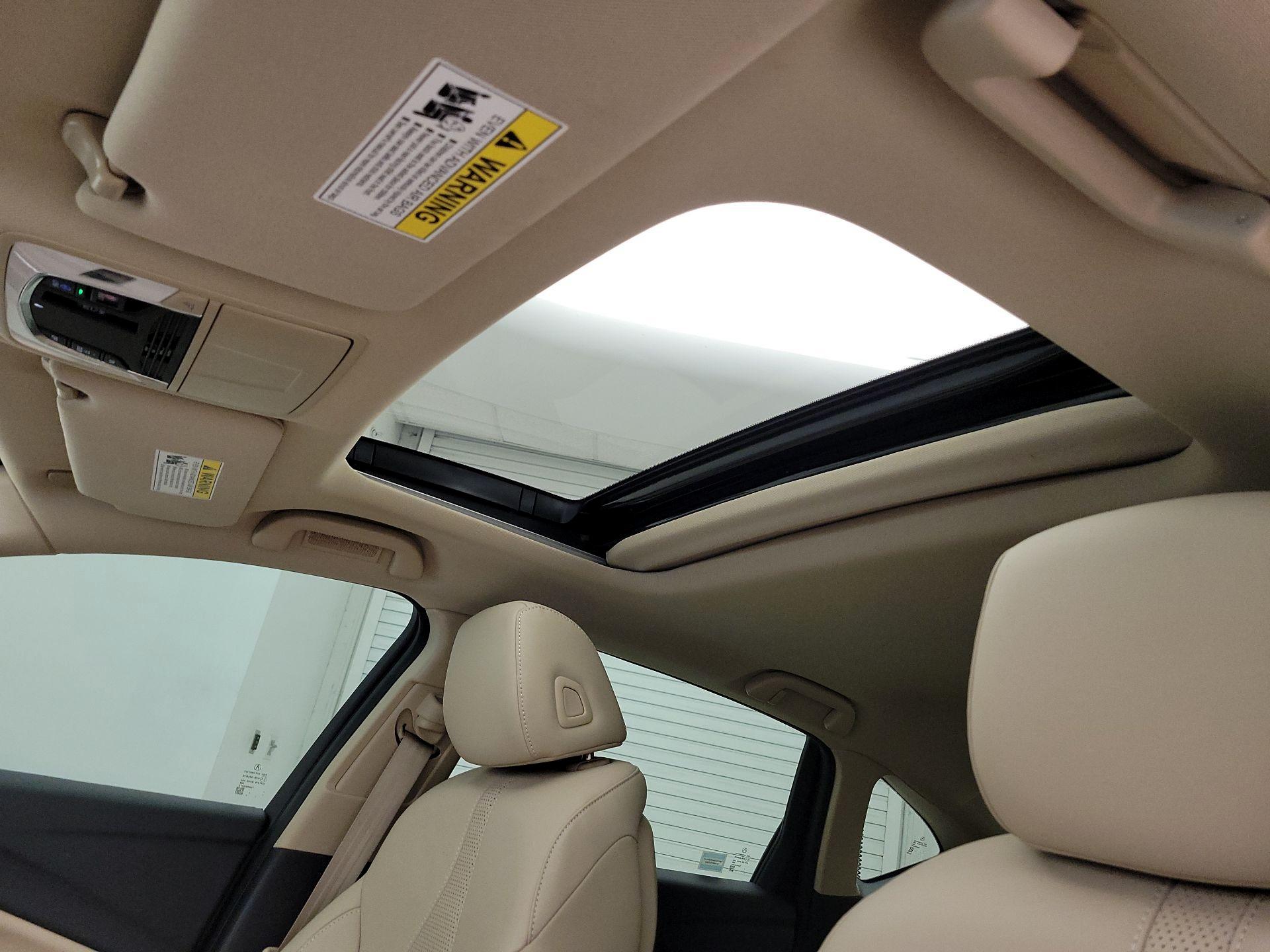 Thumbnail: 2022 Acura TLX - 20