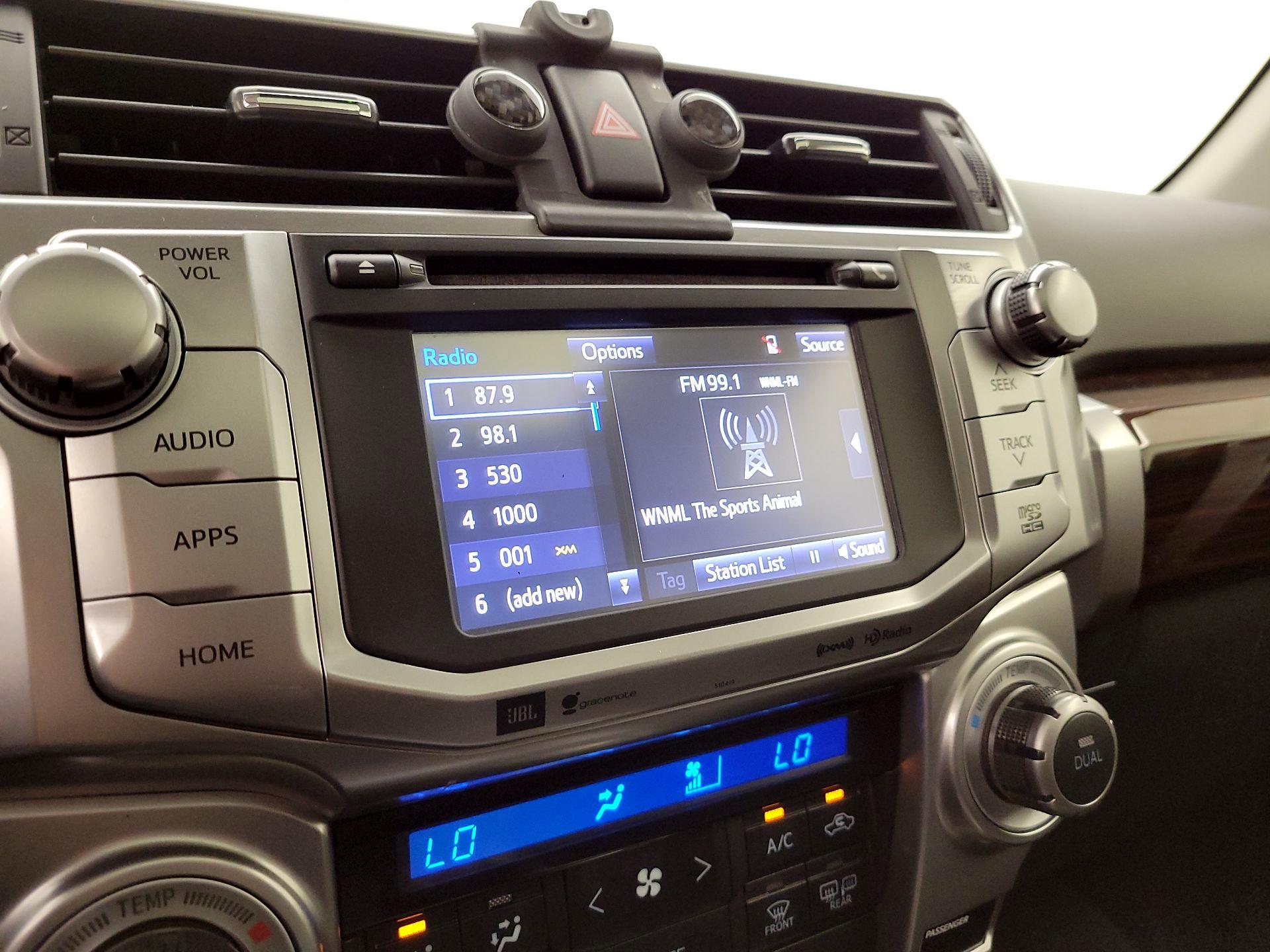 Thumbnail: 2019 Toyota 4Runner - 16