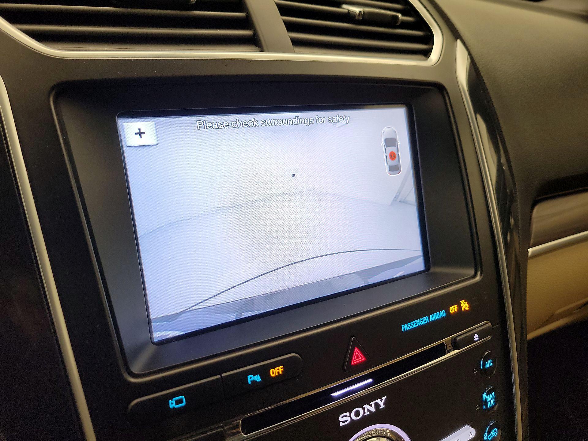 Thumbnail: 2017 Ford Explorer - 15