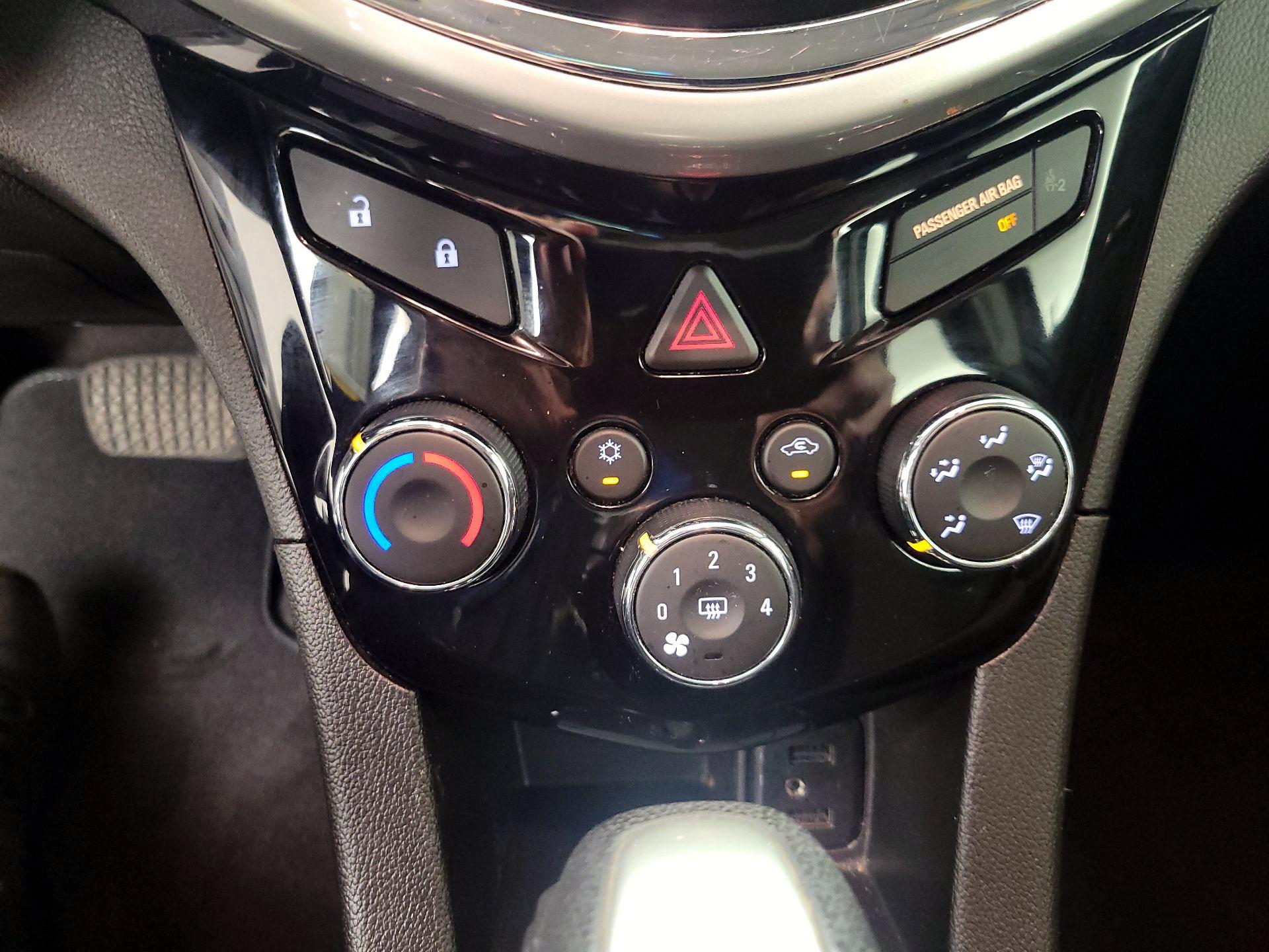 Thumbnail: 2020 Chevrolet Sonic - 17