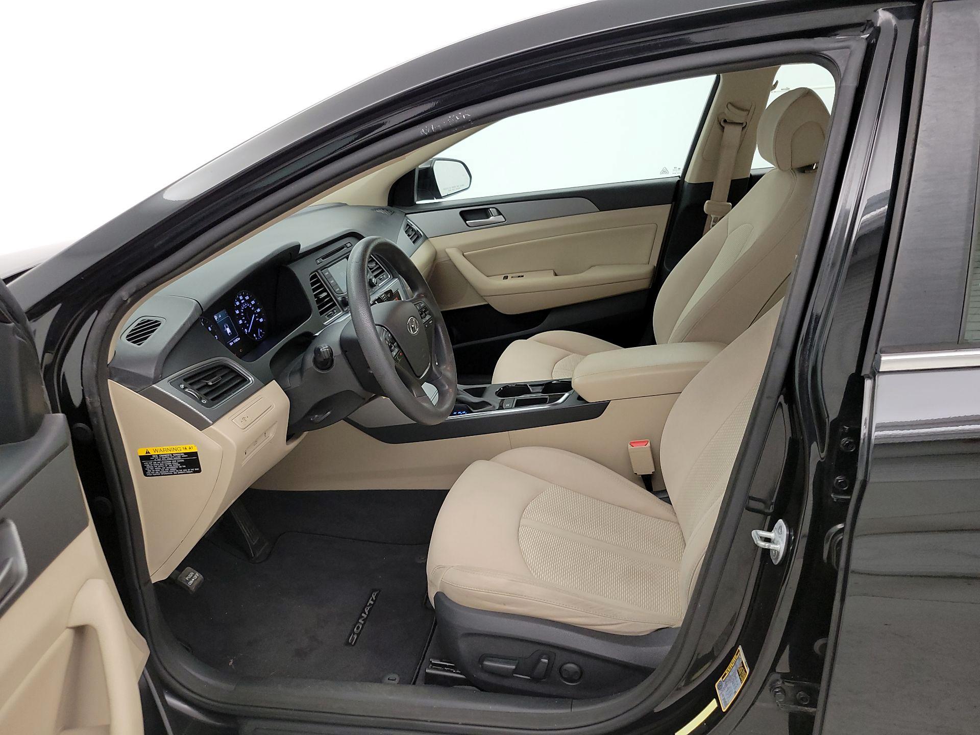 Thumbnail: 2015 Hyundai Sonata - 11