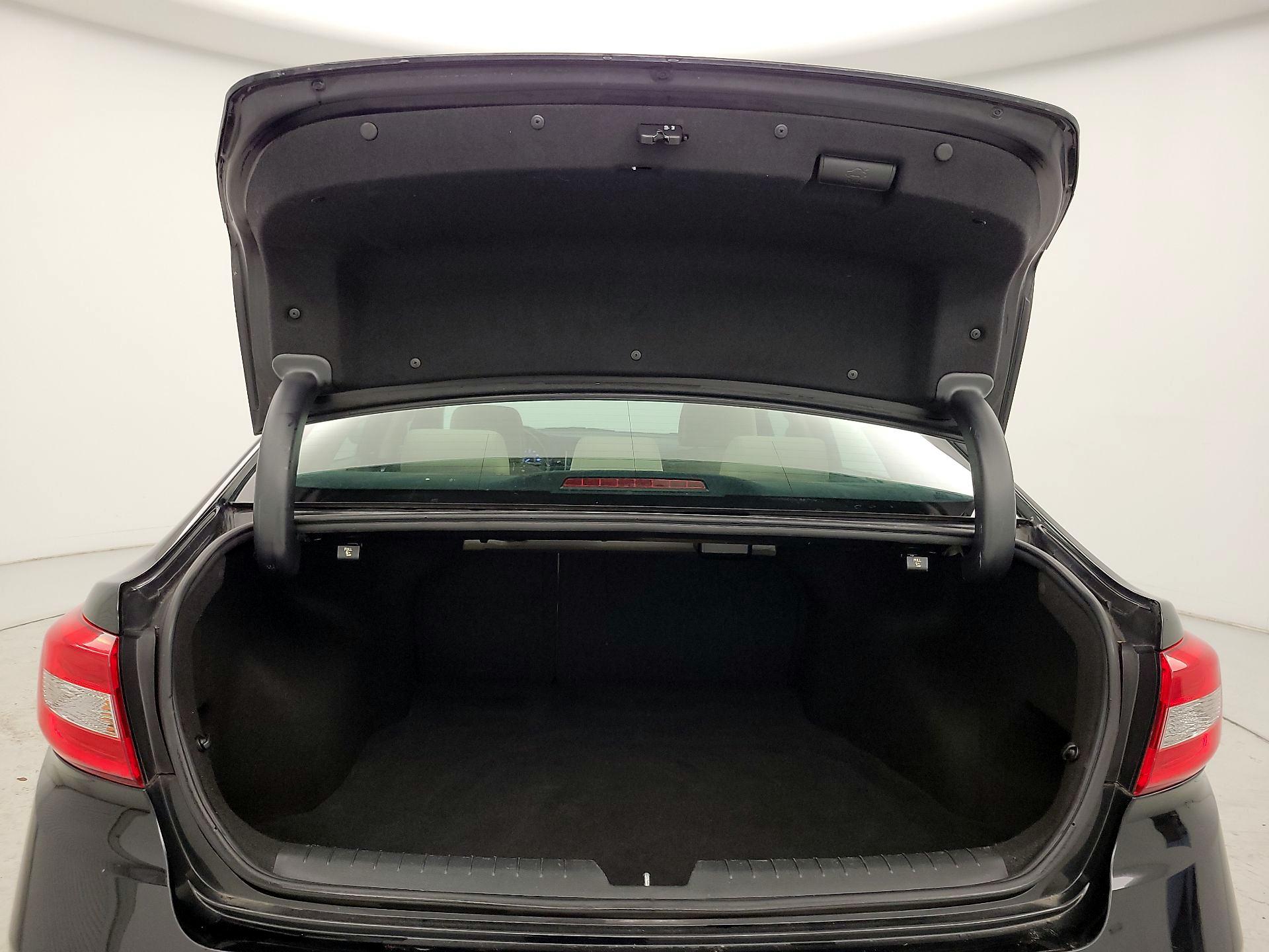 Thumbnail: 2015 Hyundai Sonata - 20