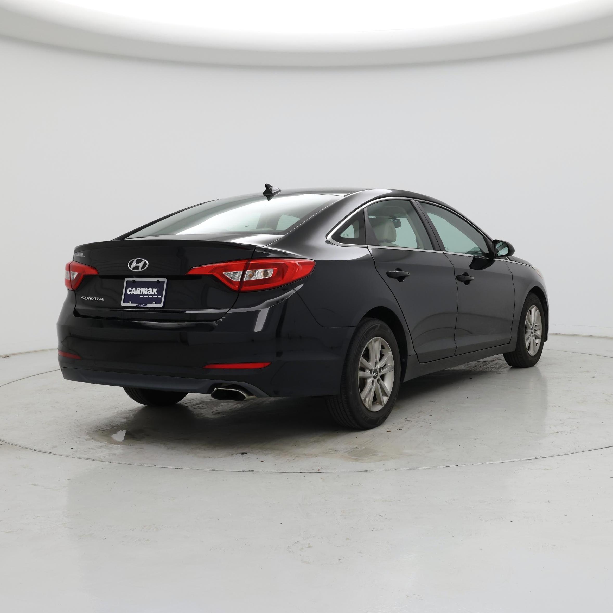 Thumbnail: 2015 Hyundai Sonata - 8