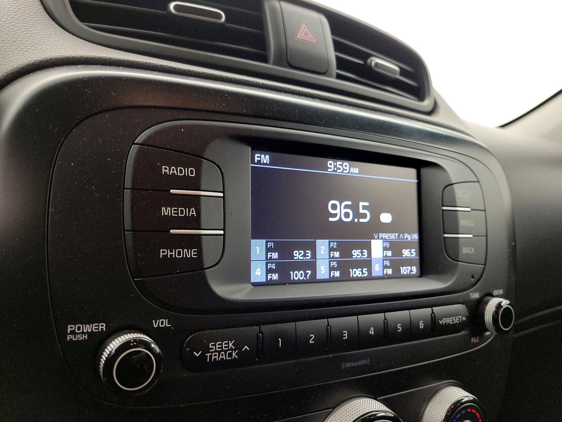 Thumbnail: 2018 Kia Soul - 14