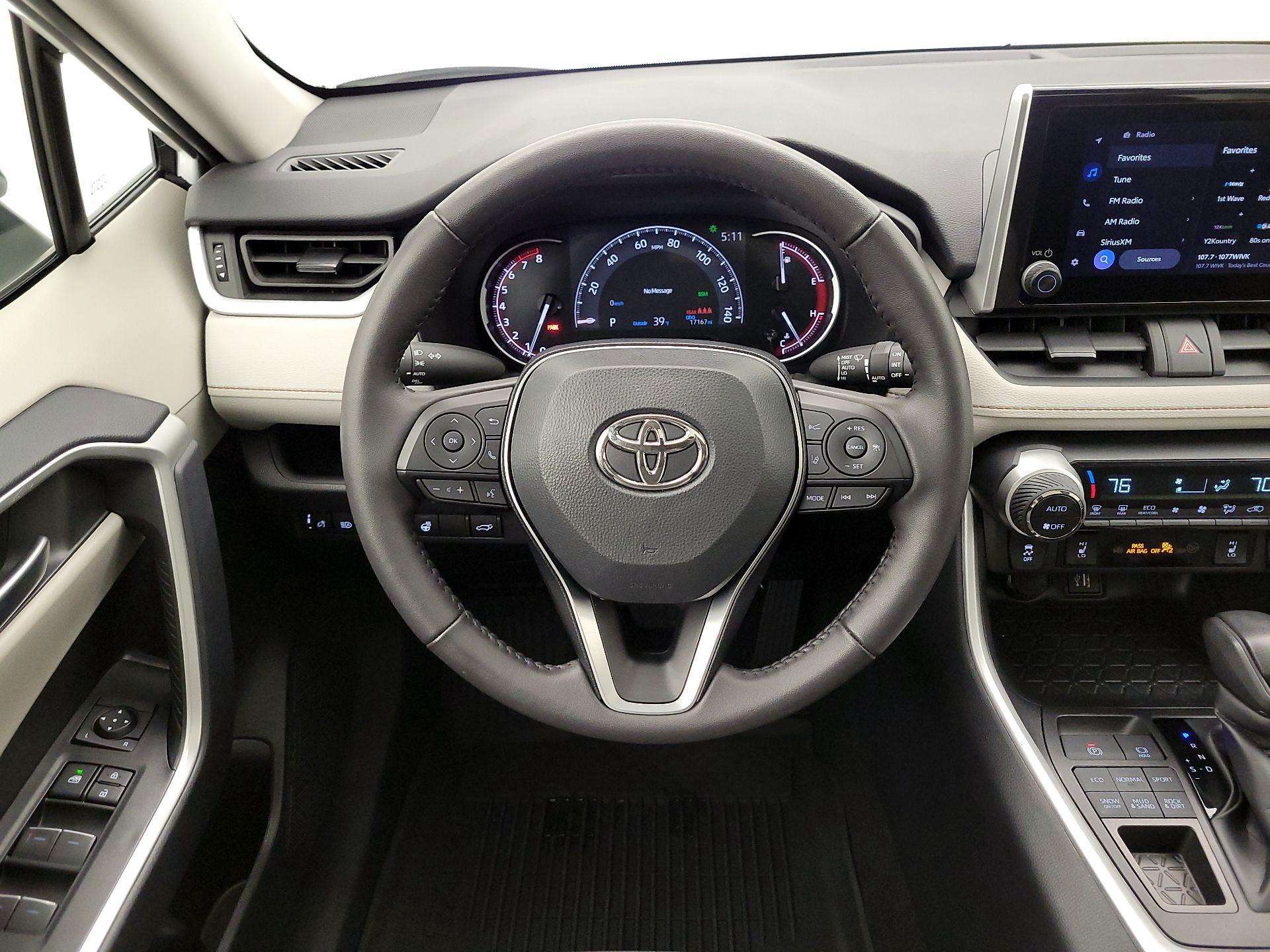 Thumbnail: 2024 Toyota RAV4 - 10