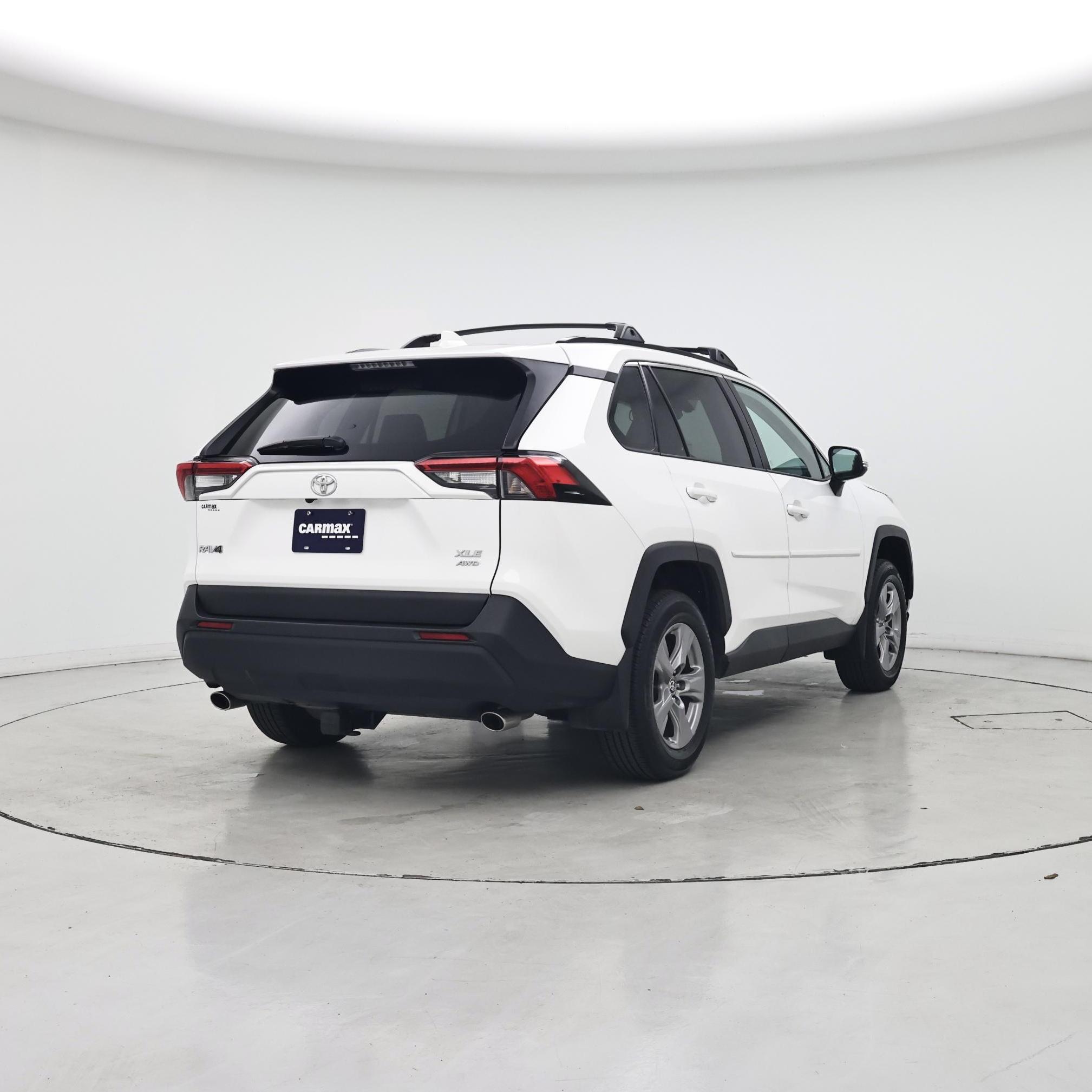 Thumbnail: 2024 Toyota RAV4 - 8