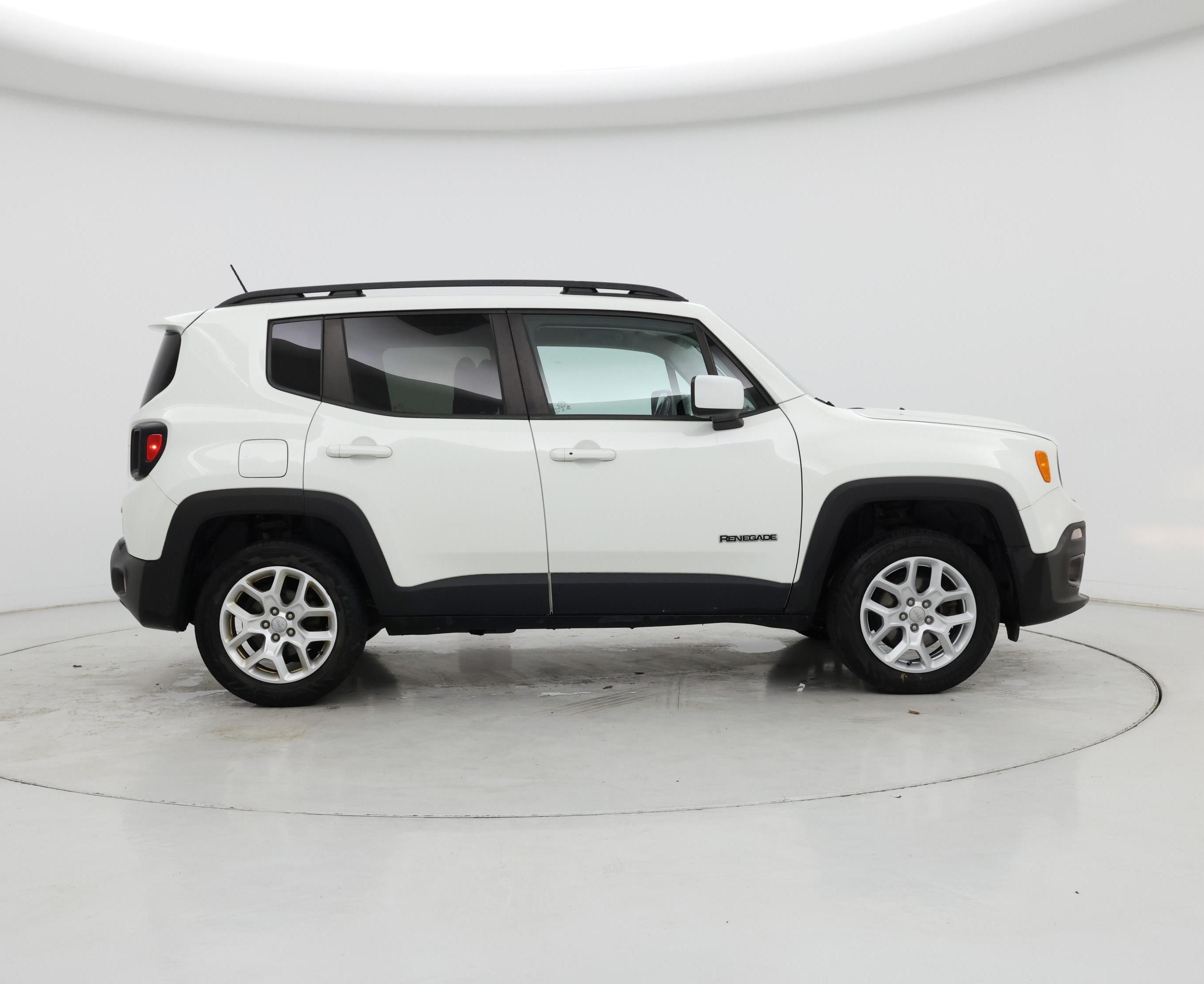 Thumbnail: 2016 Jeep Renegade - 7