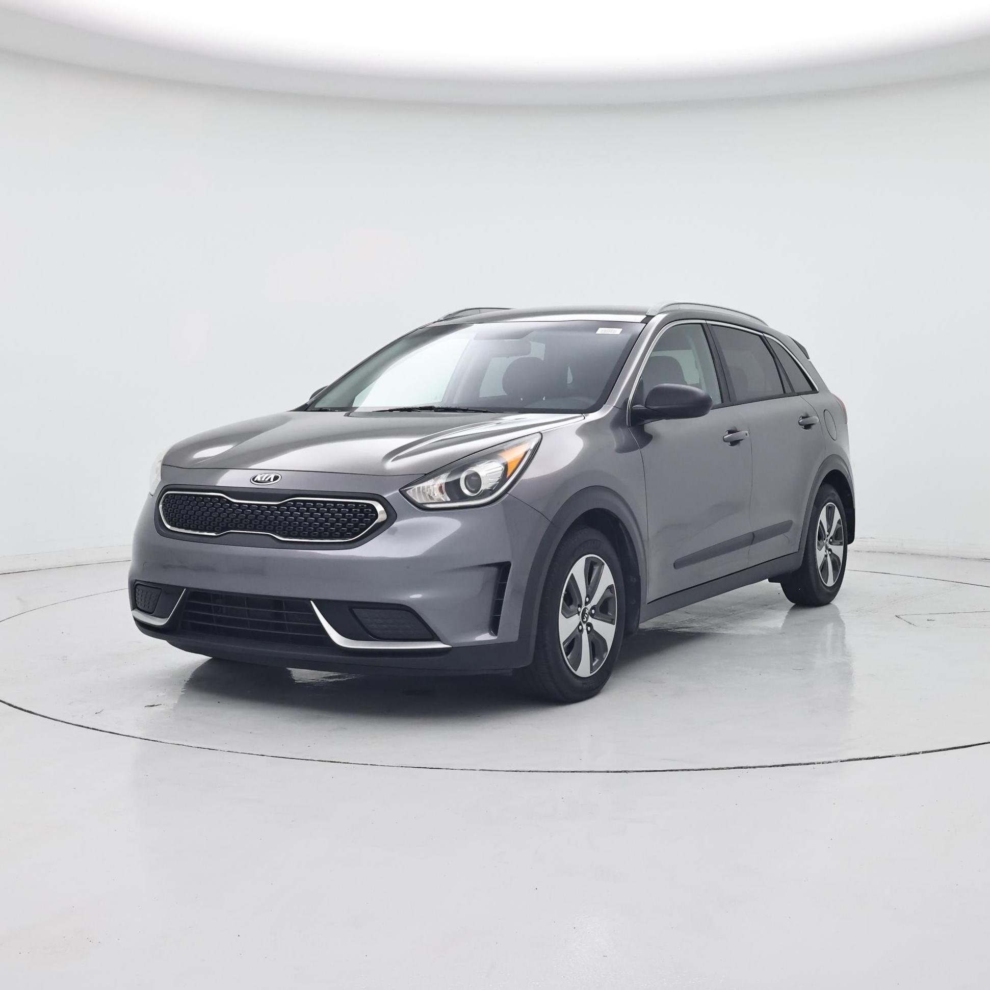 Thumbnail: 2017 Kia Niro - 4