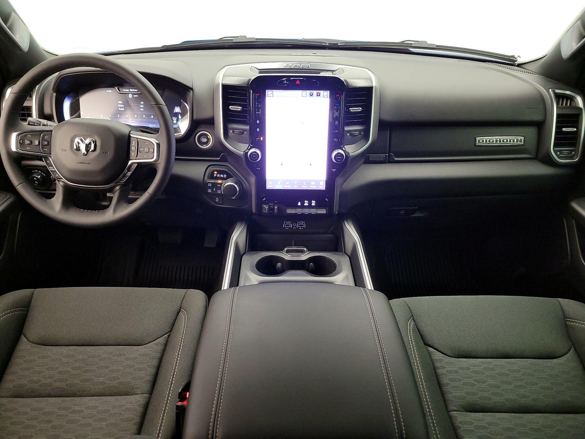 Thumbnail: 2025 RAM 1500 - 9