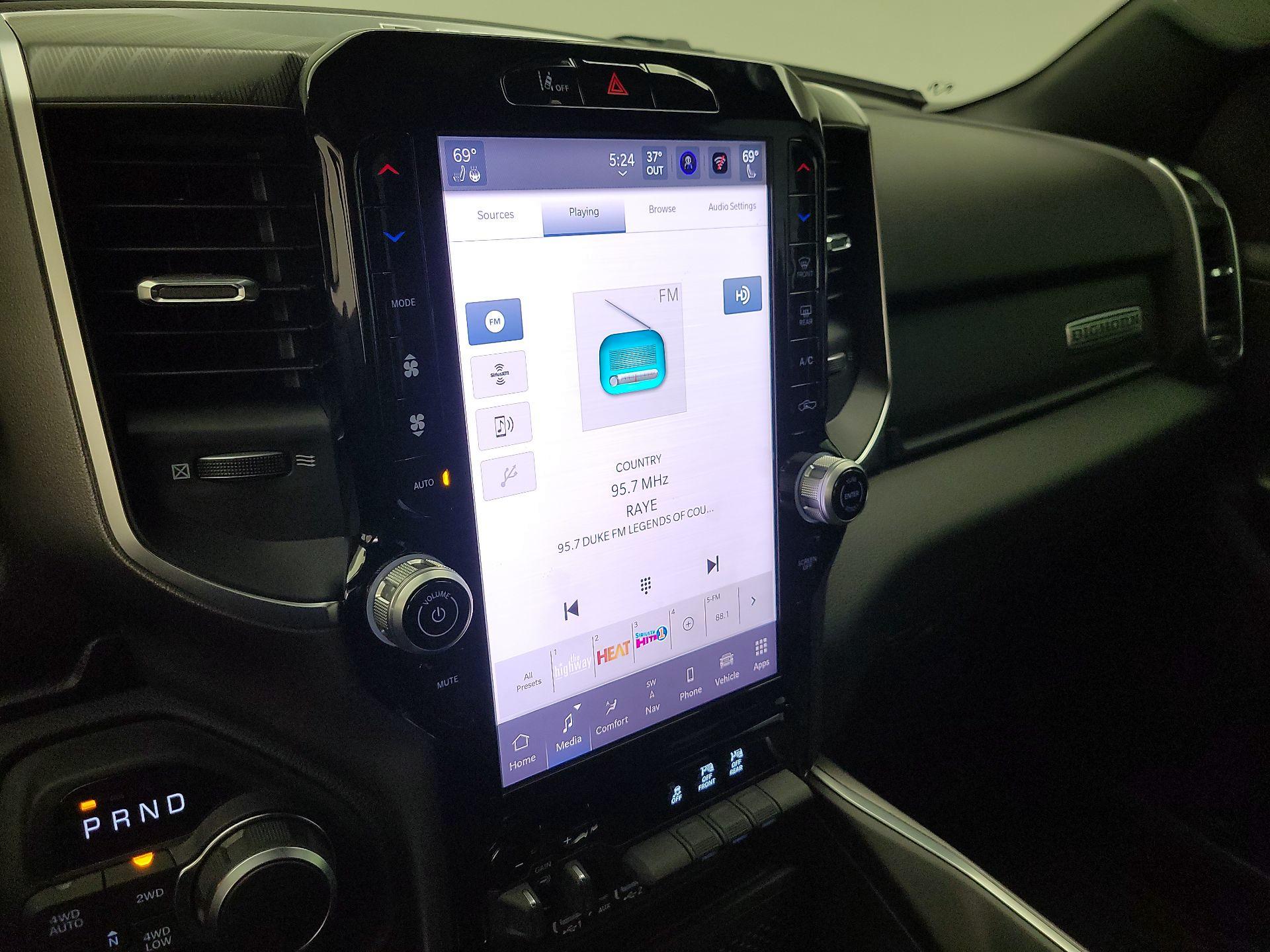 Thumbnail: 2025 RAM 1500 - 16