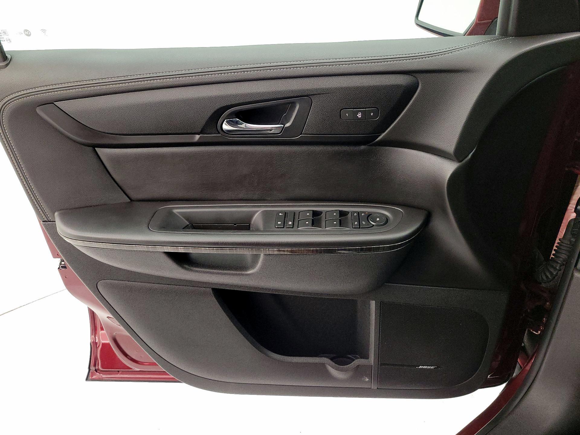 Thumbnail: 2017 GMC Acadia - 12