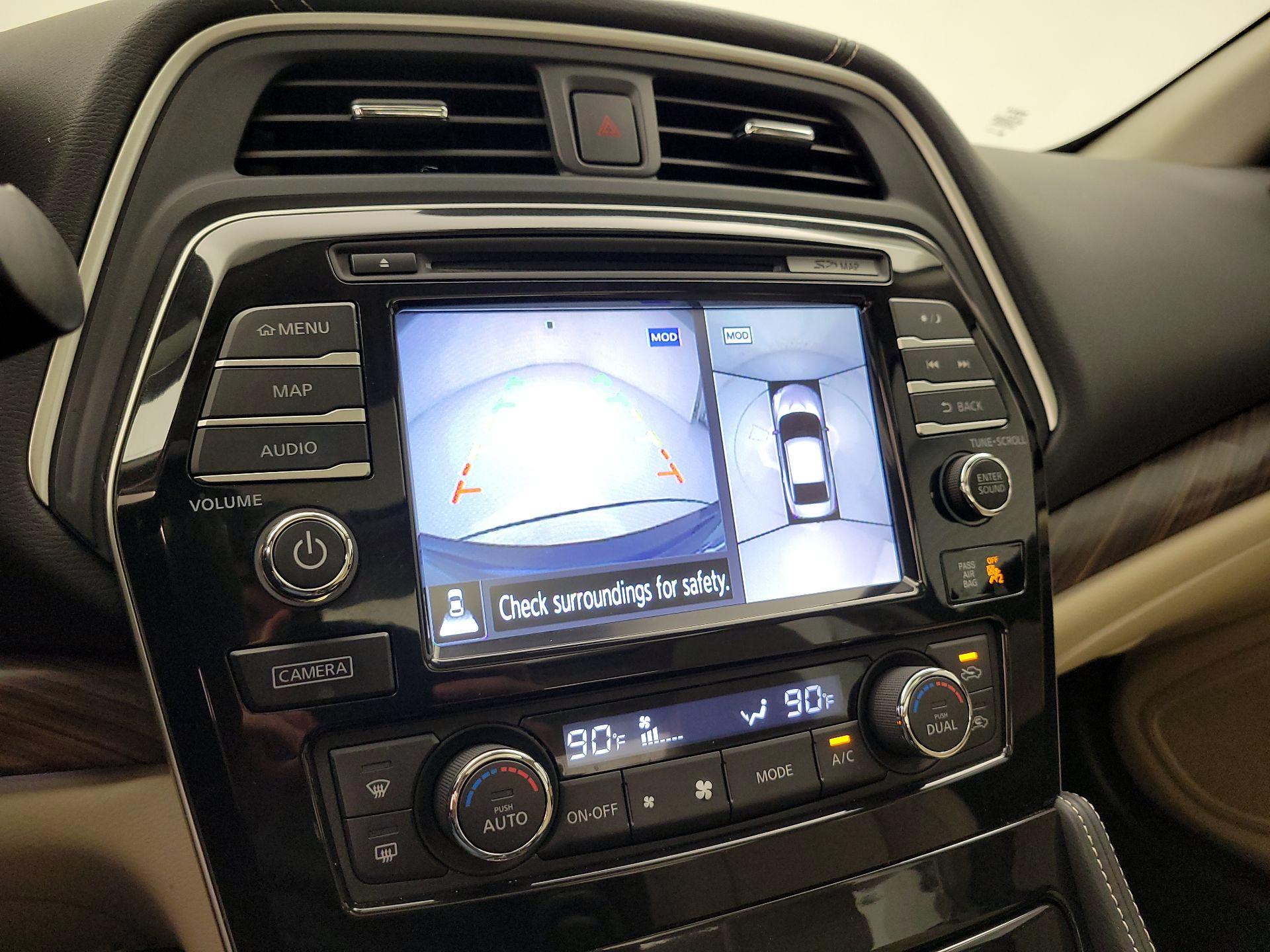 Thumbnail: 2017 Nissan Maxima - 15