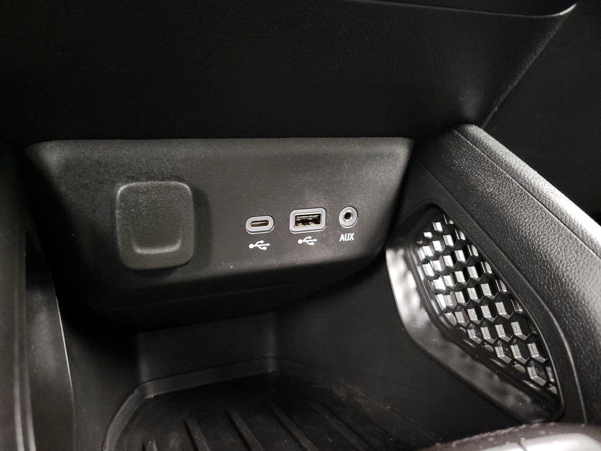 Thumbnail: 2023 Chevrolet TrailBlazer - 18