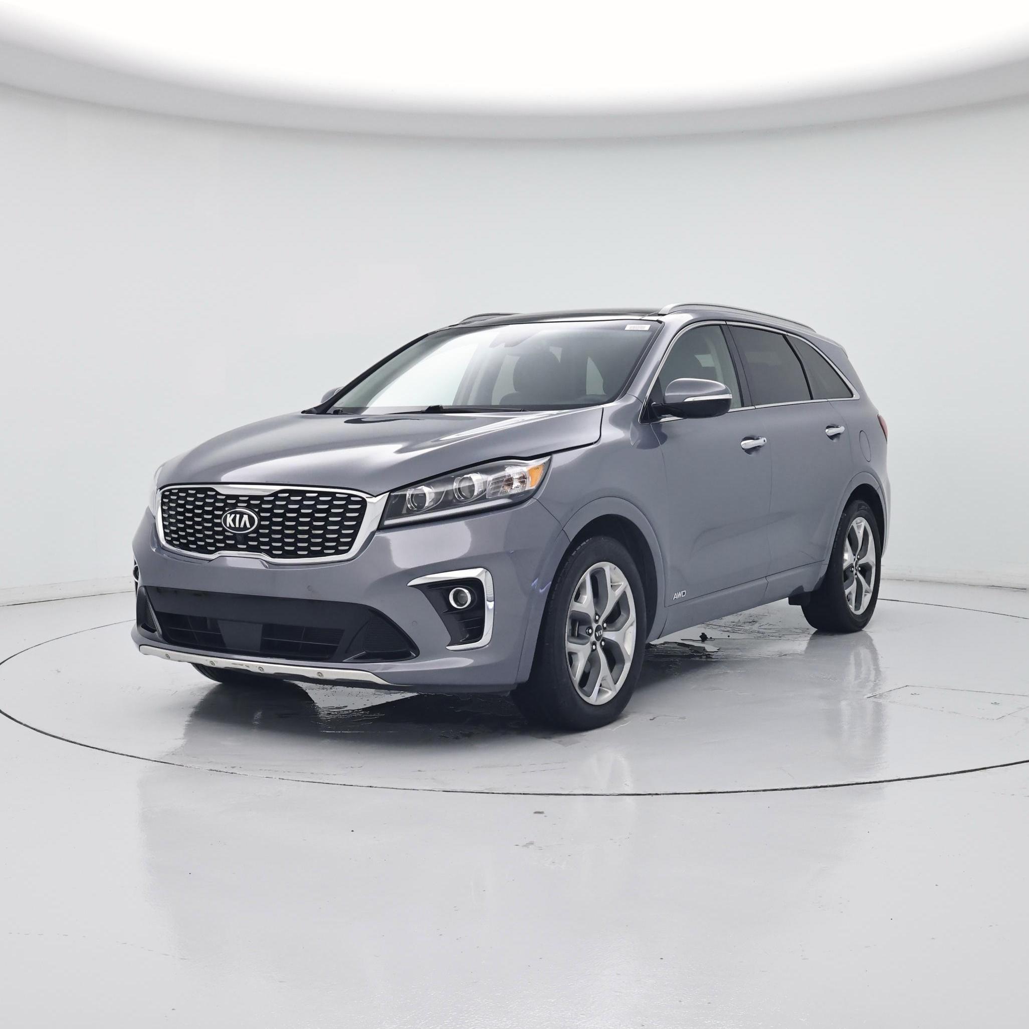 Thumbnail: 2020 Kia Sorento - 4