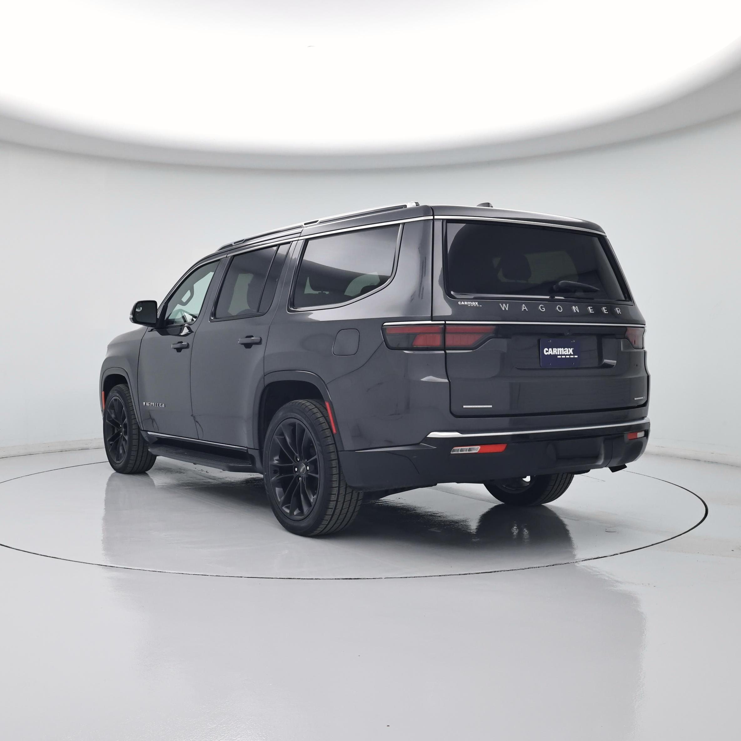 Thumbnail: 2022 Jeep Wagoneer - 2