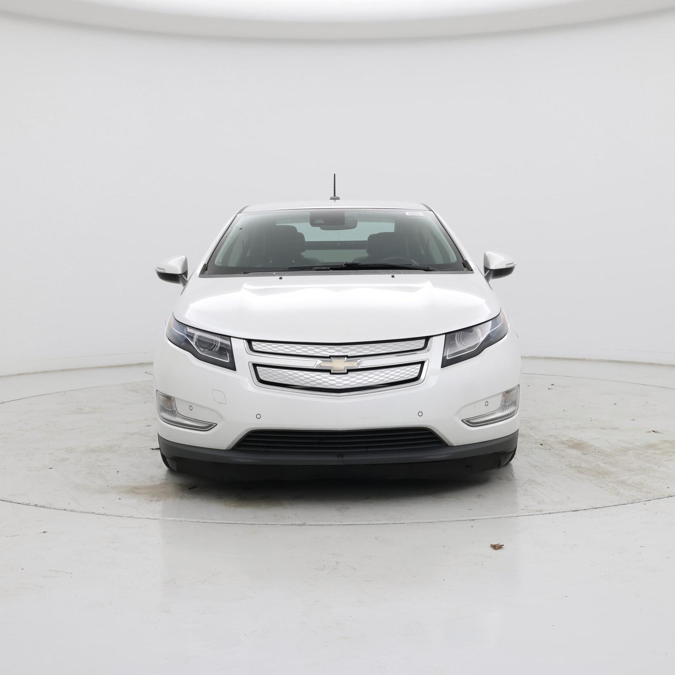 Thumbnail: 2015 Chevrolet Volt - 5