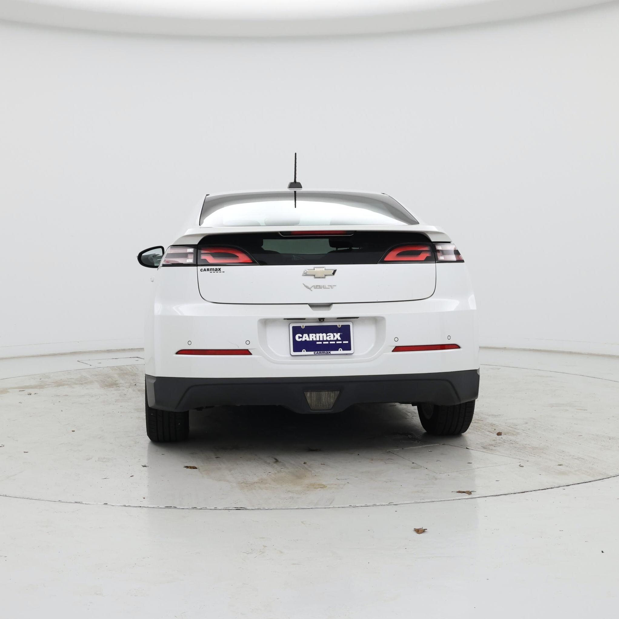 Thumbnail: 2015 Chevrolet Volt - 6