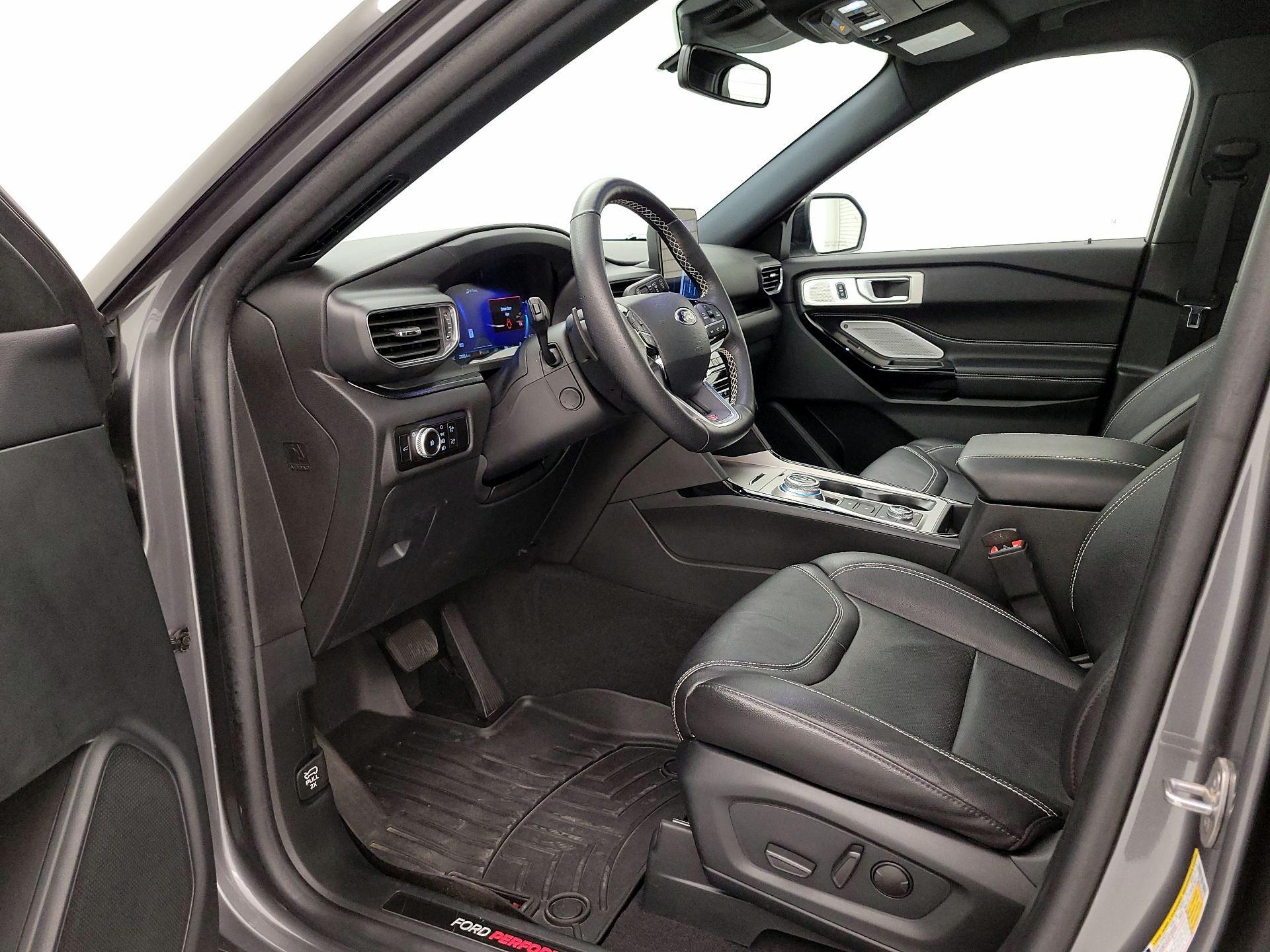 Thumbnail: 2023 Ford Explorer - 11