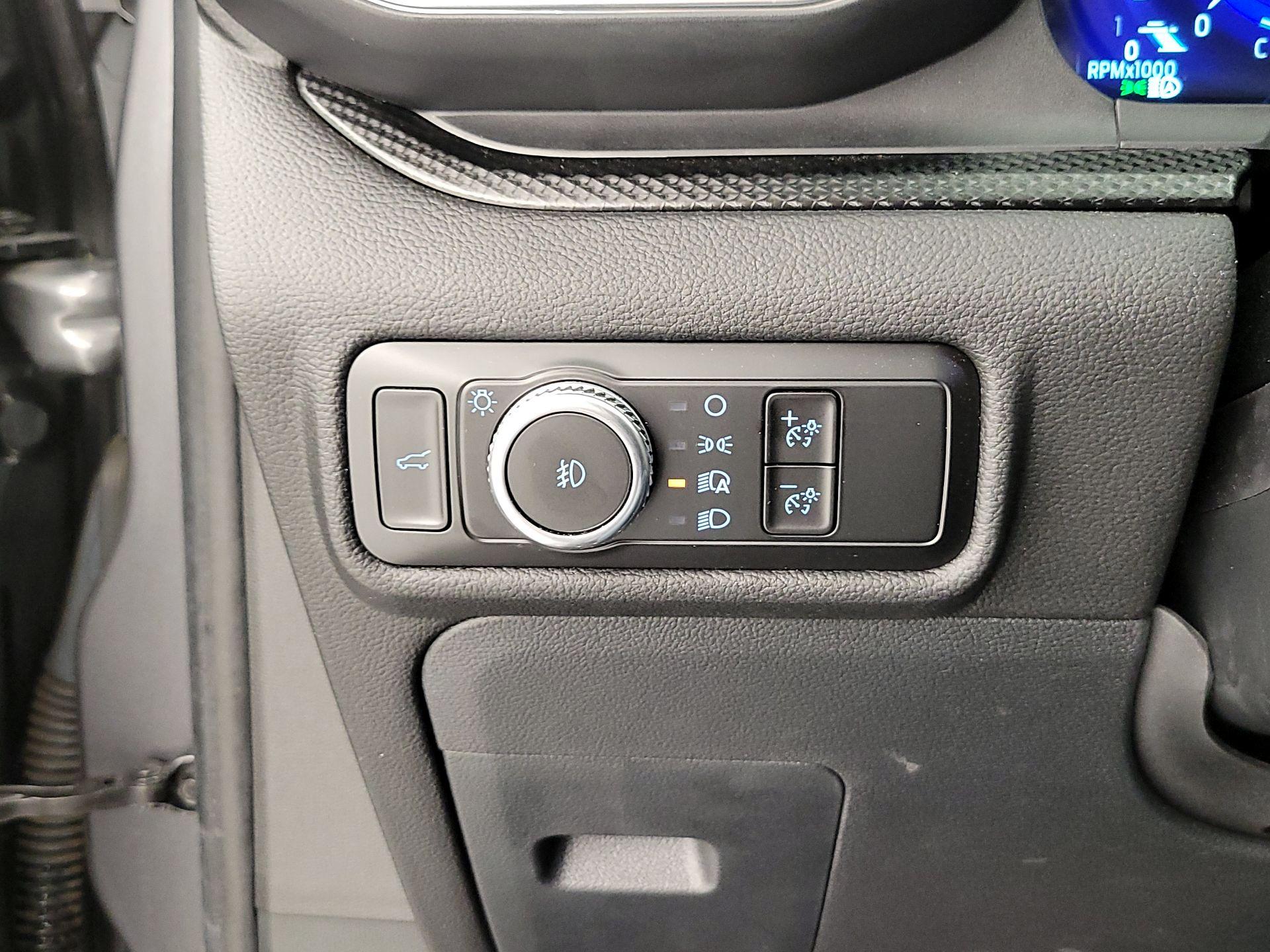 Thumbnail: 2023 Ford Explorer - 13