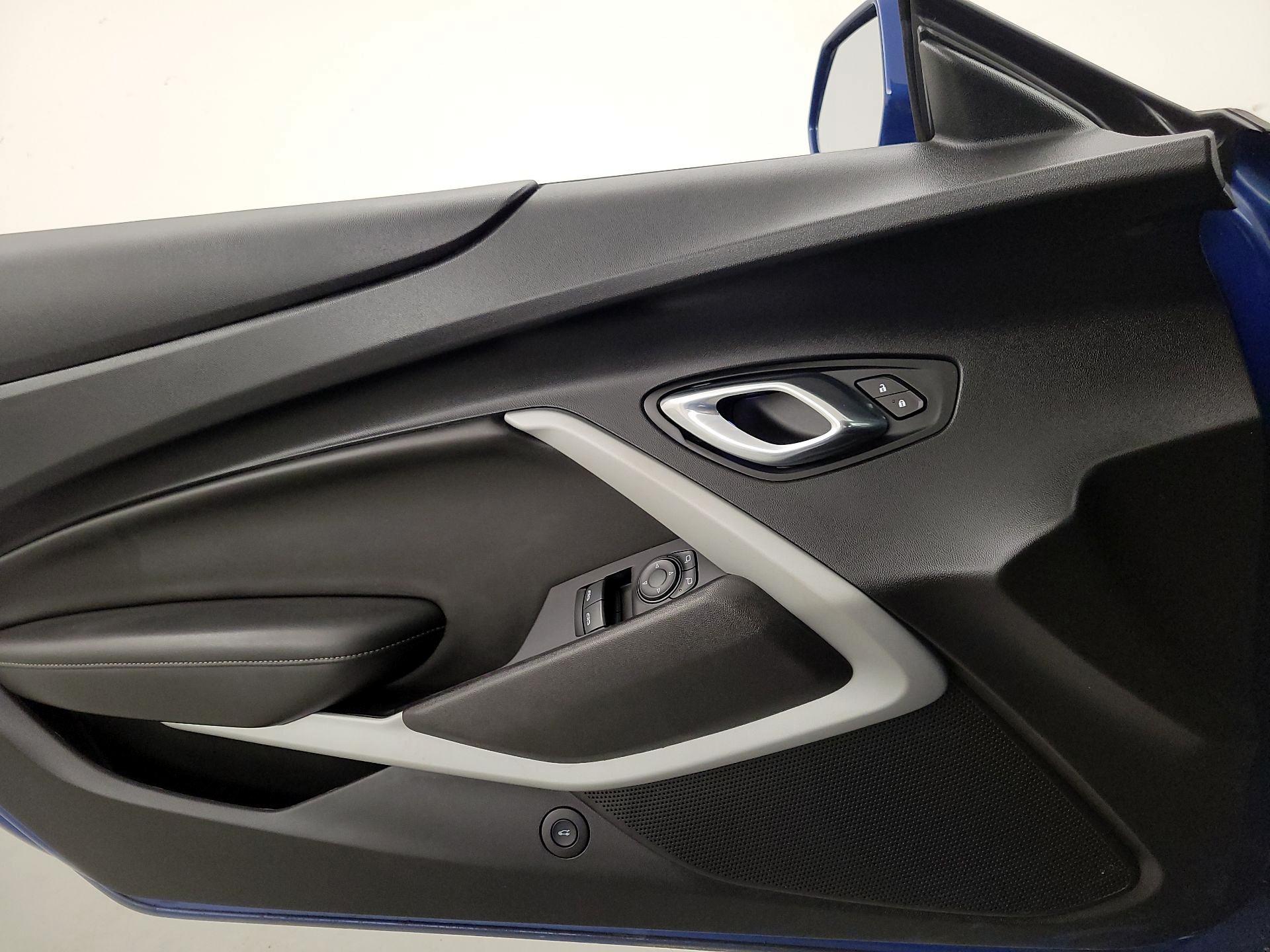 Thumbnail: 2021 Chevrolet Camaro - 12