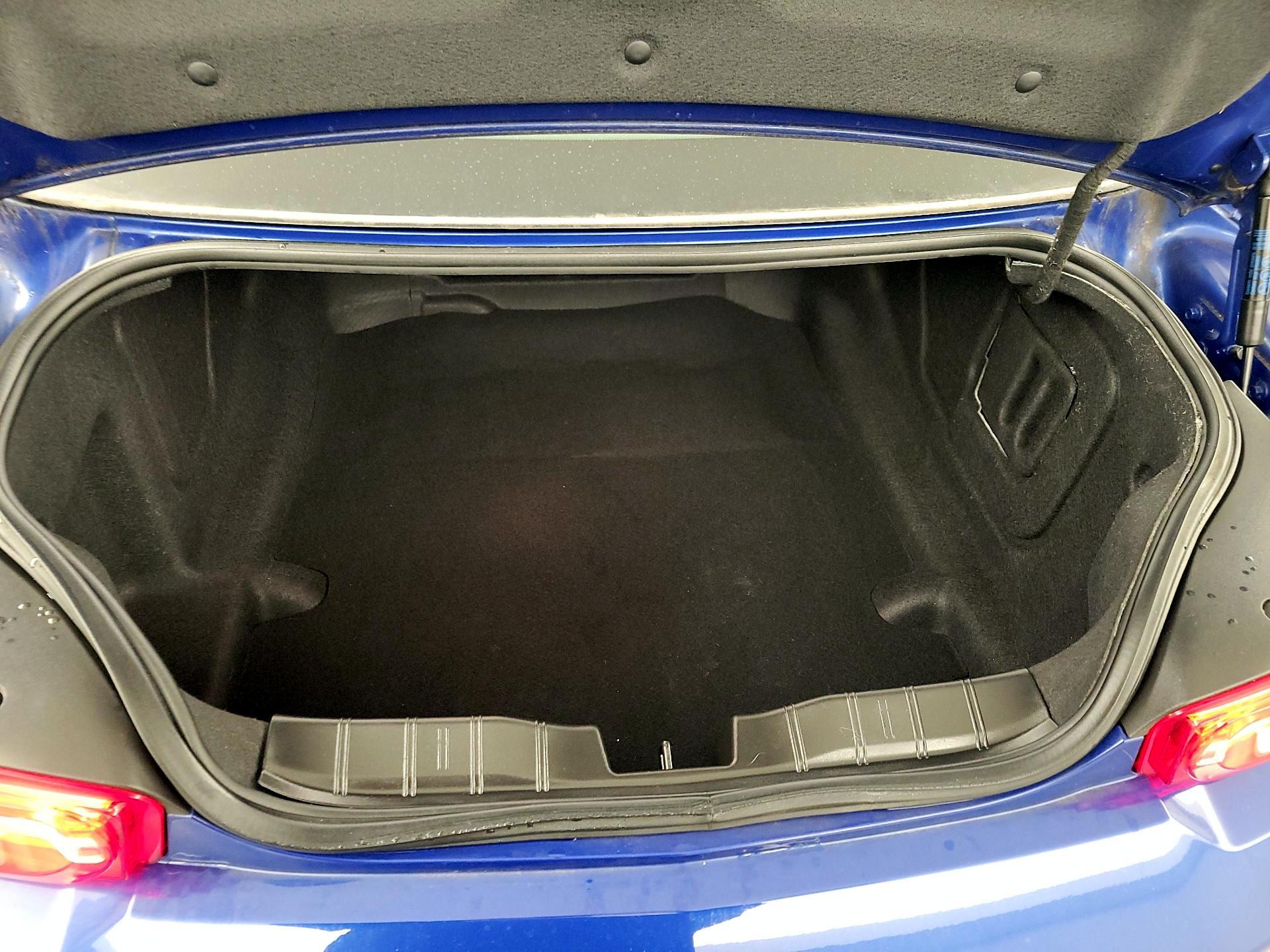 Thumbnail: 2021 Chevrolet Camaro - 19