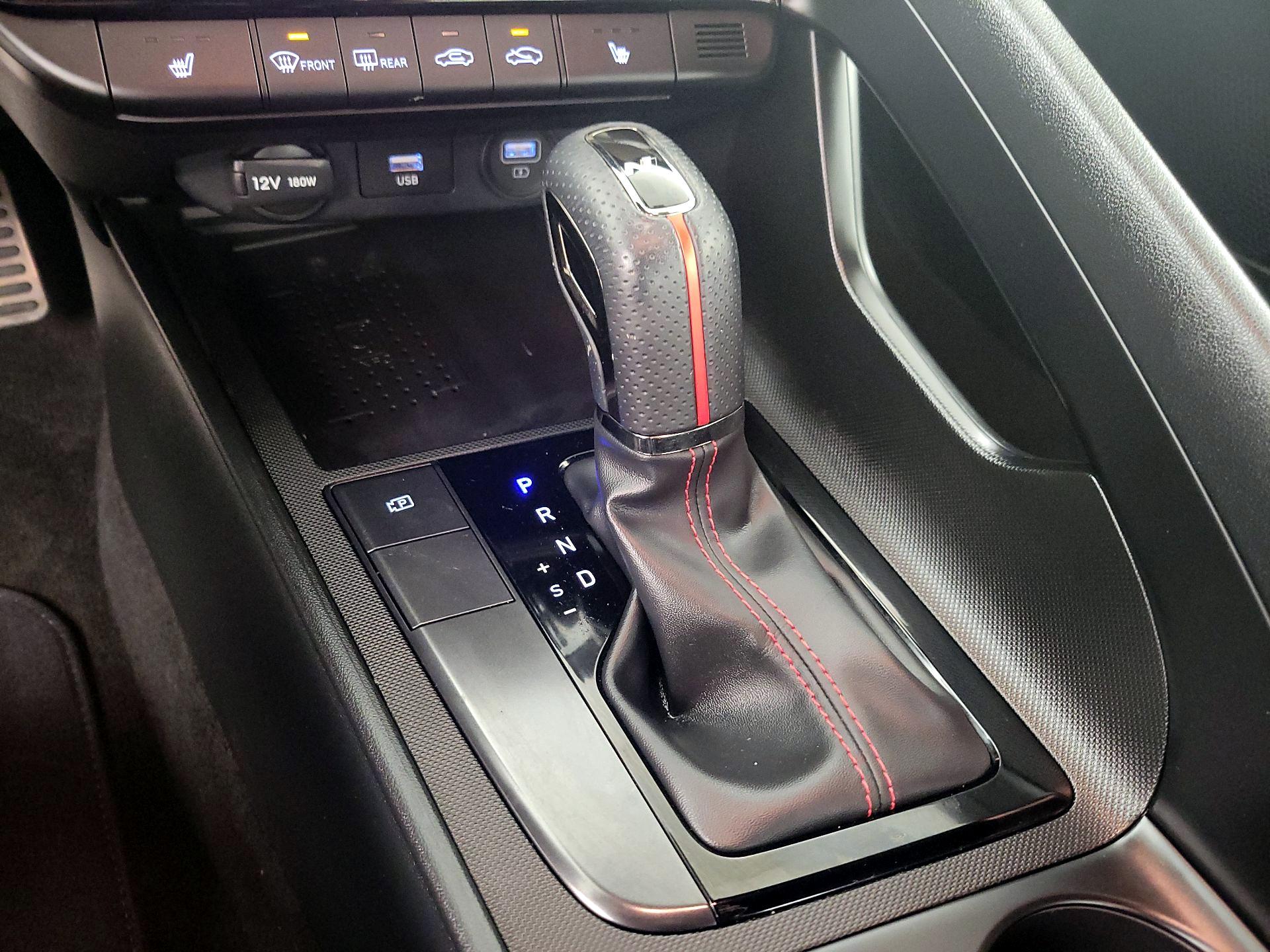 Thumbnail: 2023 Hyundai Elantra - 18