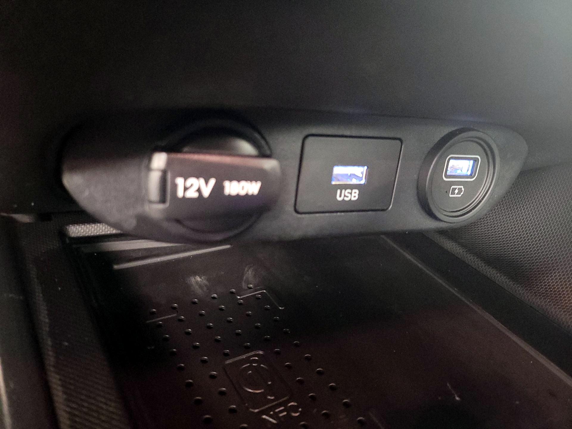 Thumbnail: 2023 Hyundai Elantra - 19