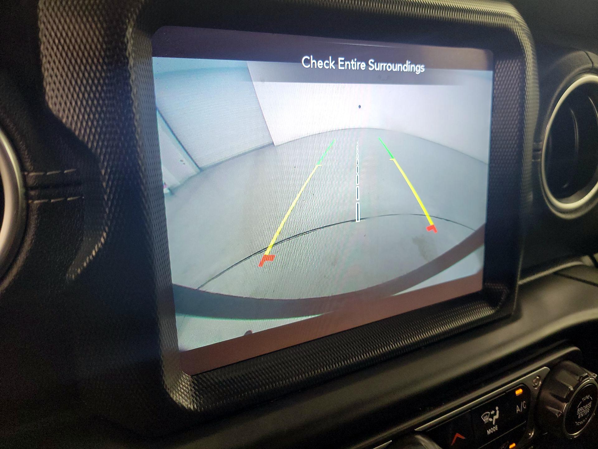 Thumbnail: 2022 Jeep Wrangler - 15