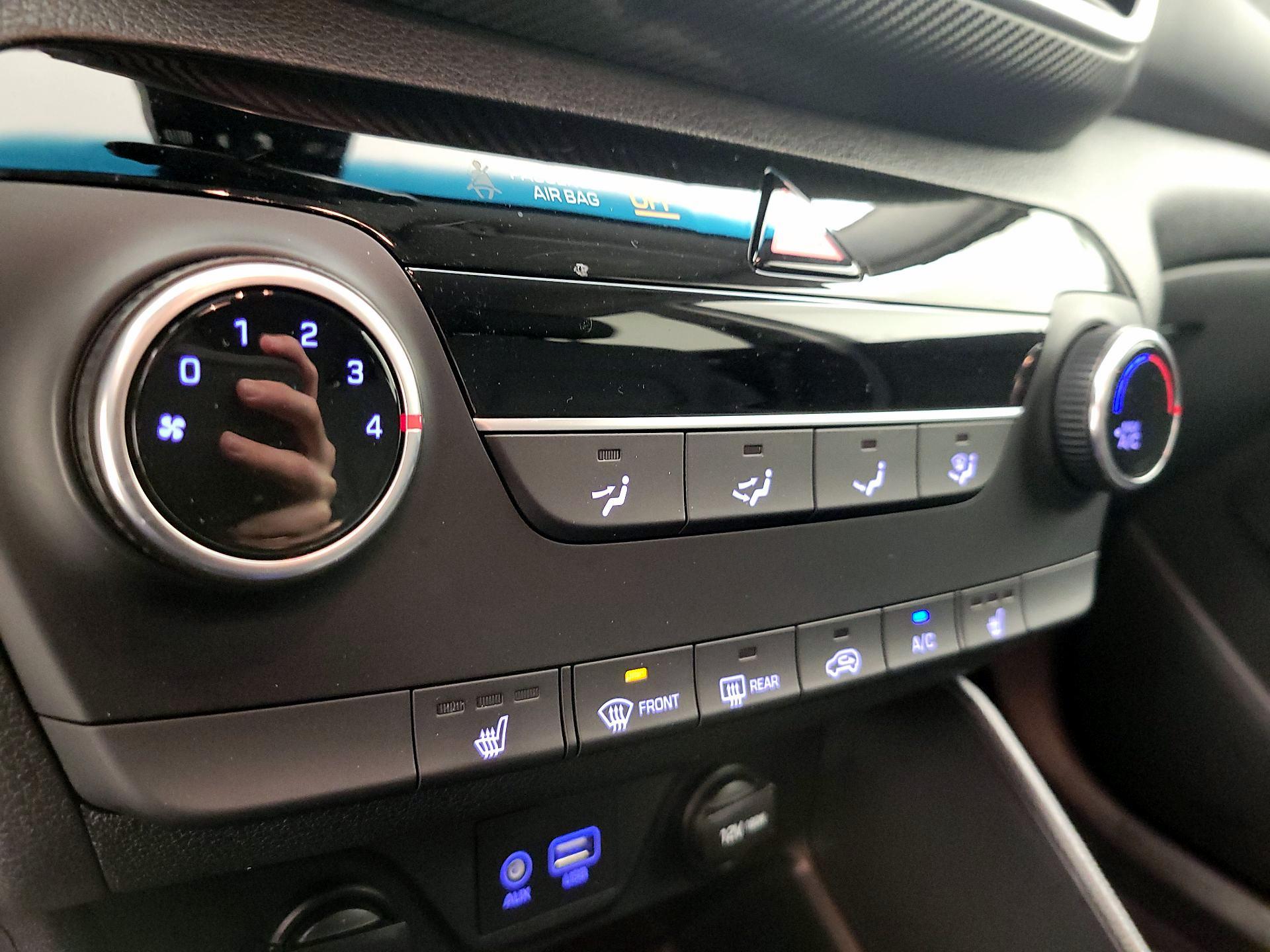 Thumbnail: 2020 Hyundai Tucson - 16