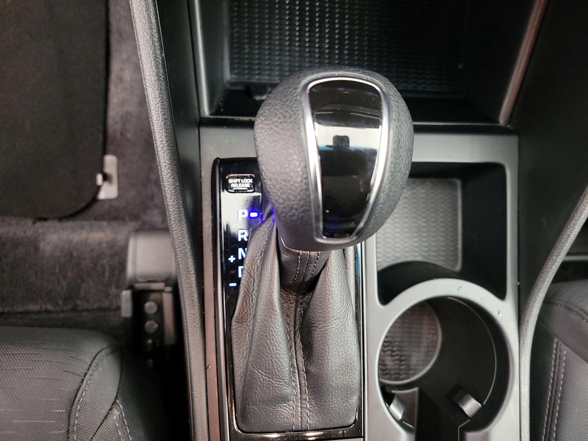 Thumbnail: 2020 Hyundai Tucson - 17