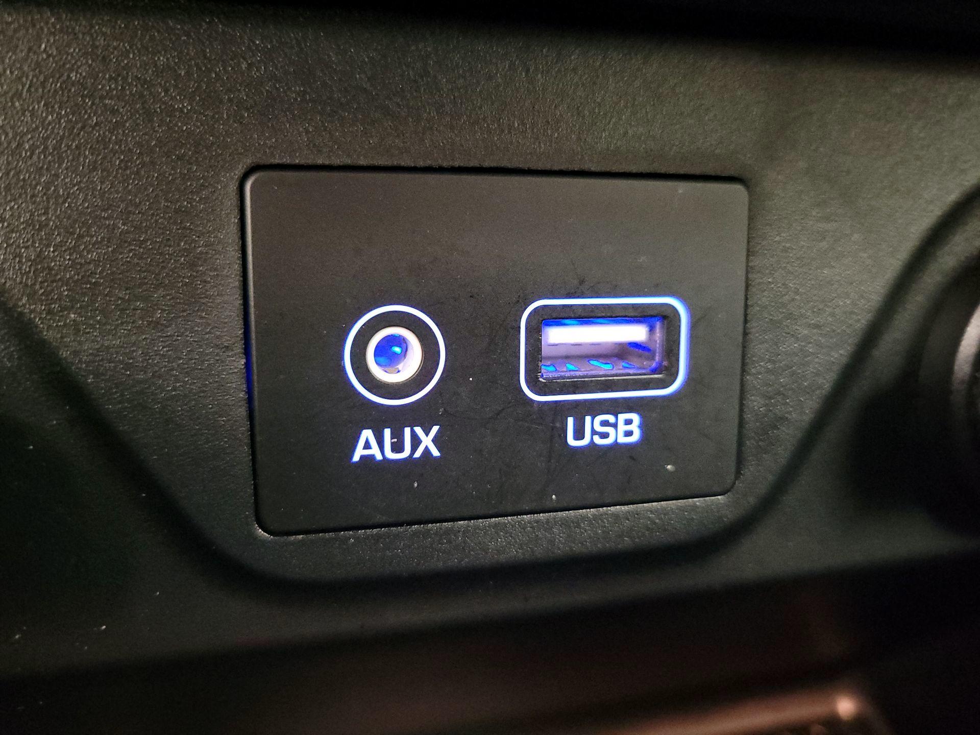 Thumbnail: 2020 Hyundai Tucson - 18