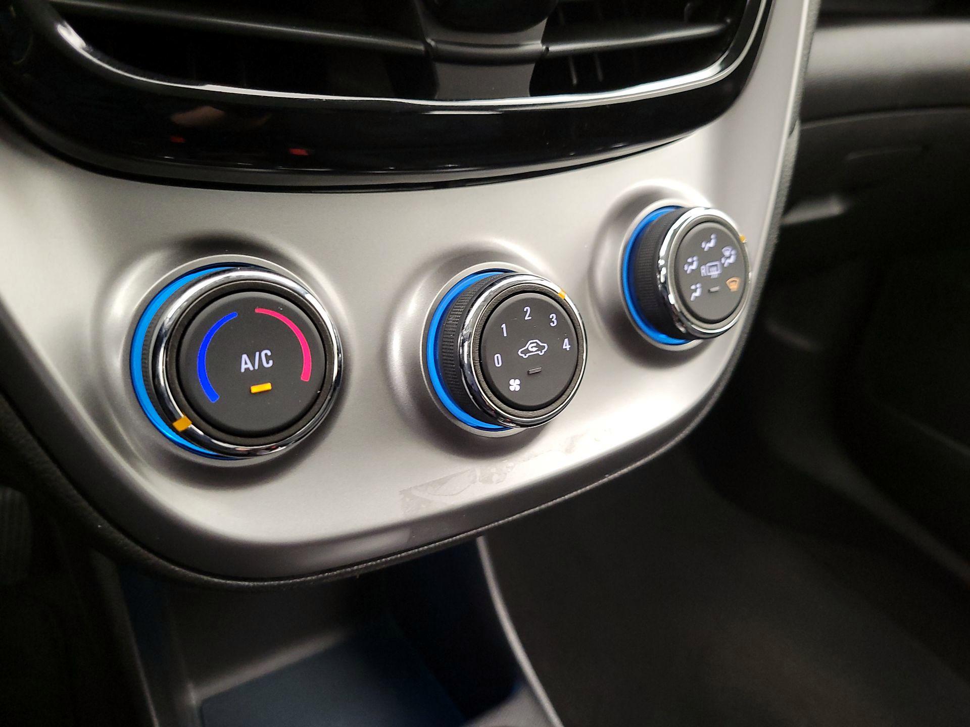 Thumbnail: 2018 Chevrolet Spark - 16