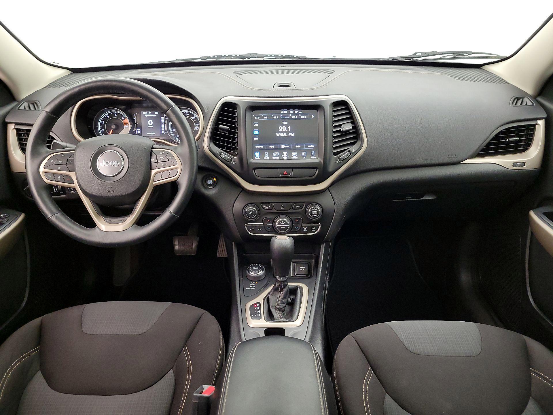 Thumbnail: 2017 Jeep Cherokee - 9