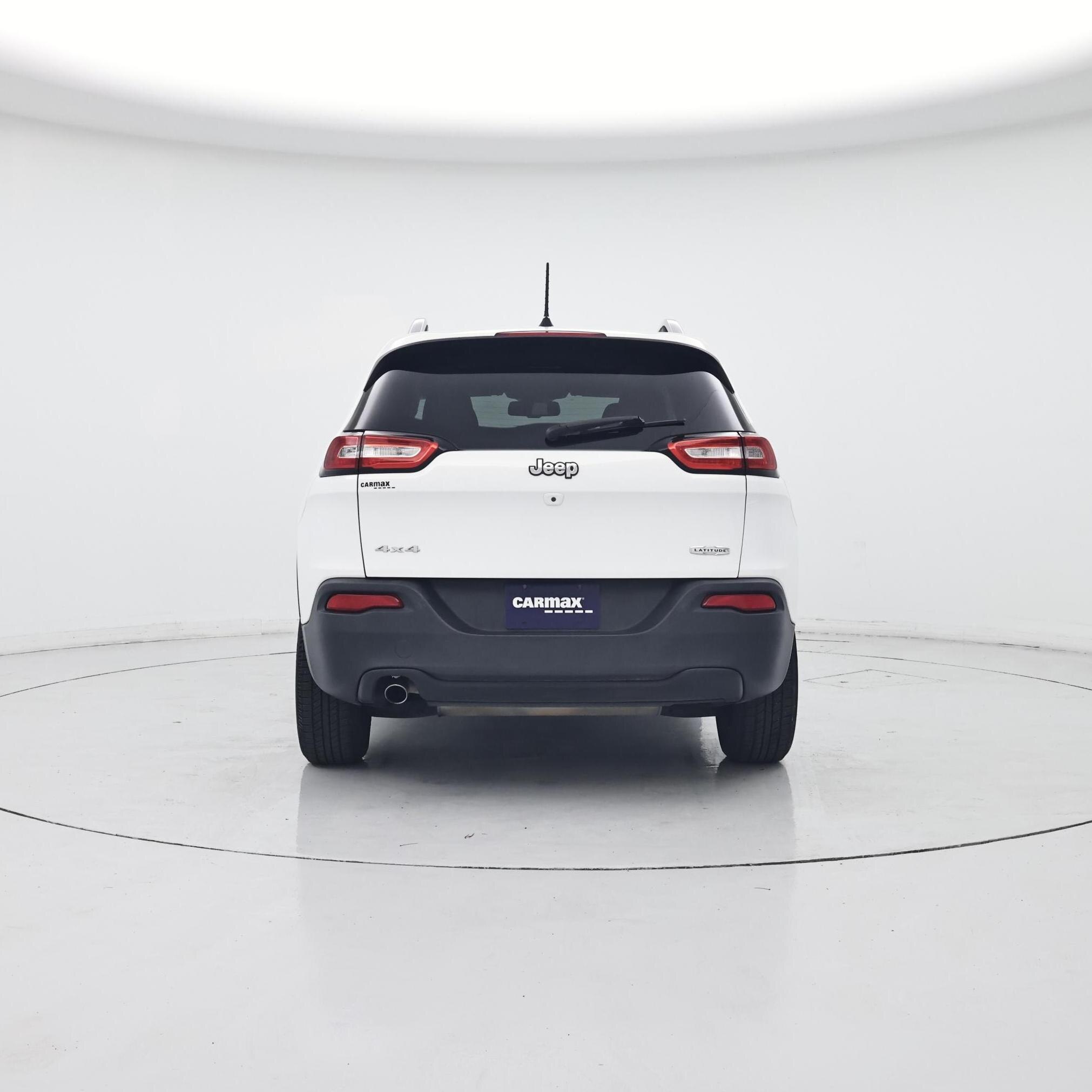 Thumbnail: 2017 Jeep Cherokee - 6