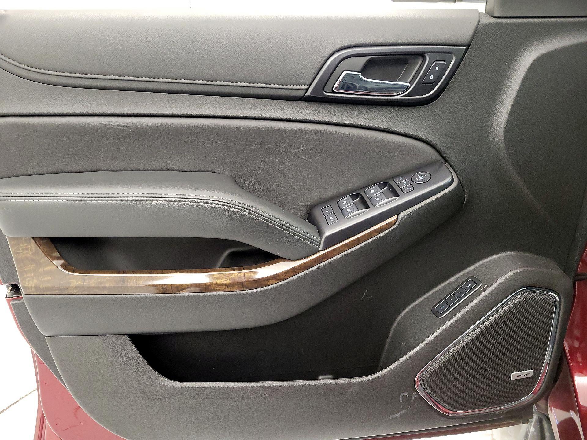 Thumbnail: 2020 Chevrolet Tahoe - 12