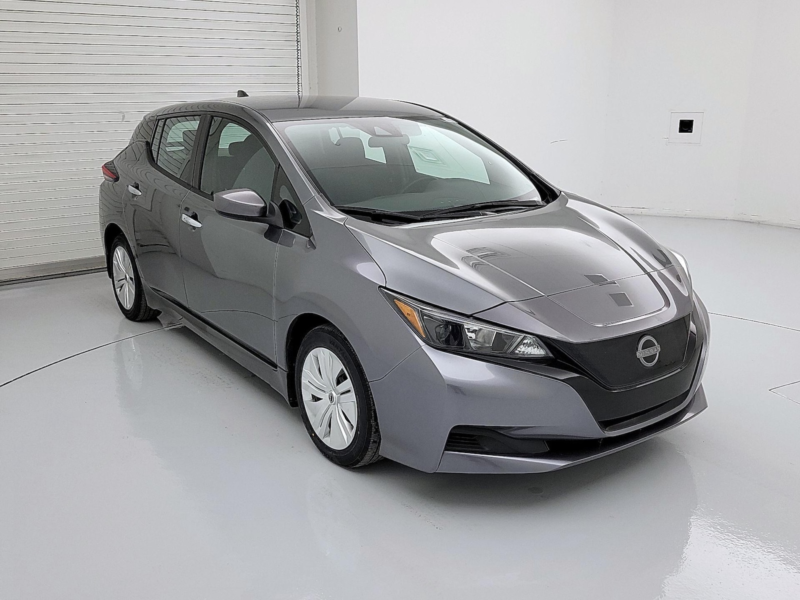 2023 Nissan Leaf S