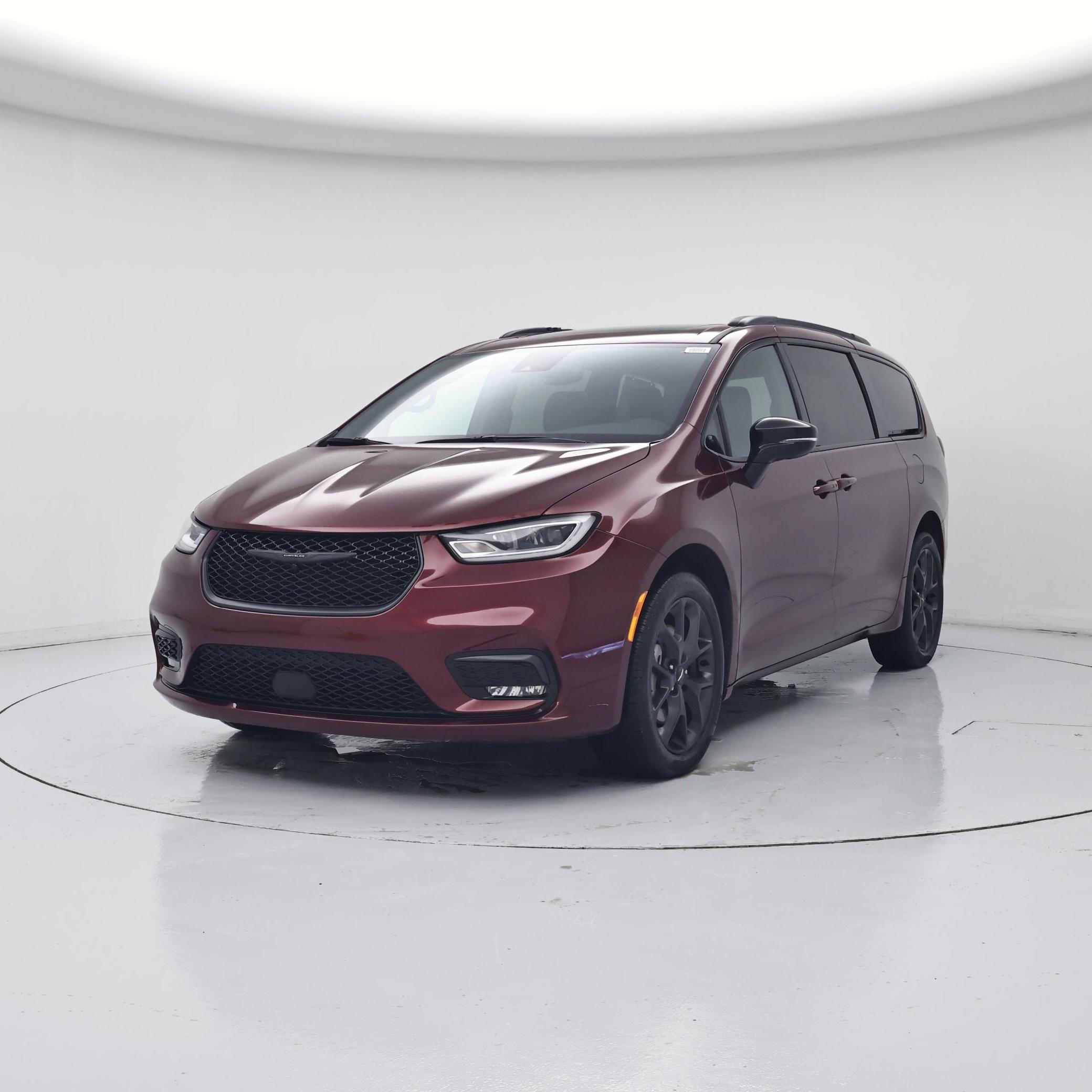 Thumbnail: 2023 Chrysler Pacifica - 4