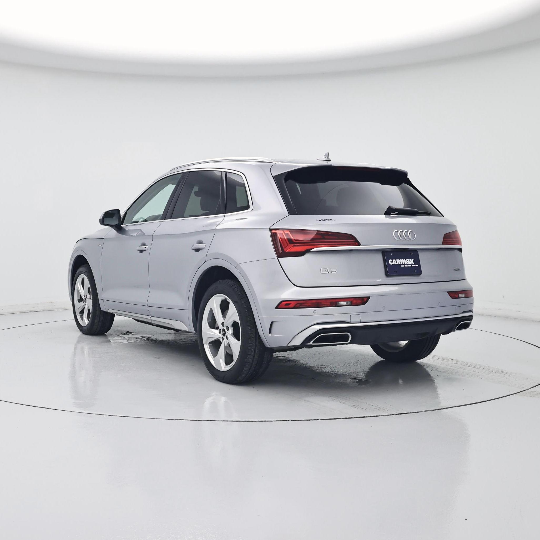Thumbnail: 2023 Audi Q5 - 2