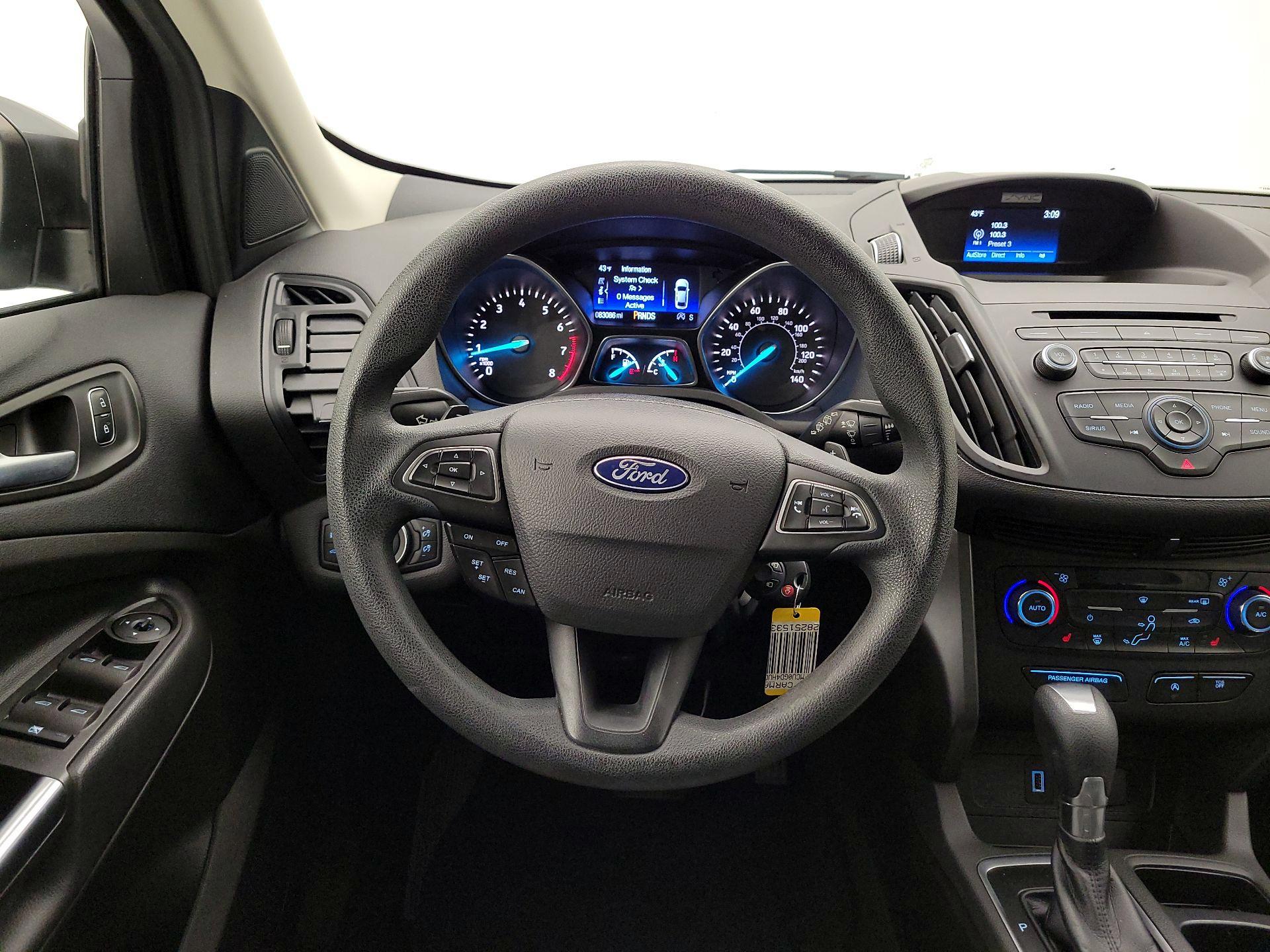 Thumbnail: 2017 Ford Escape - 10