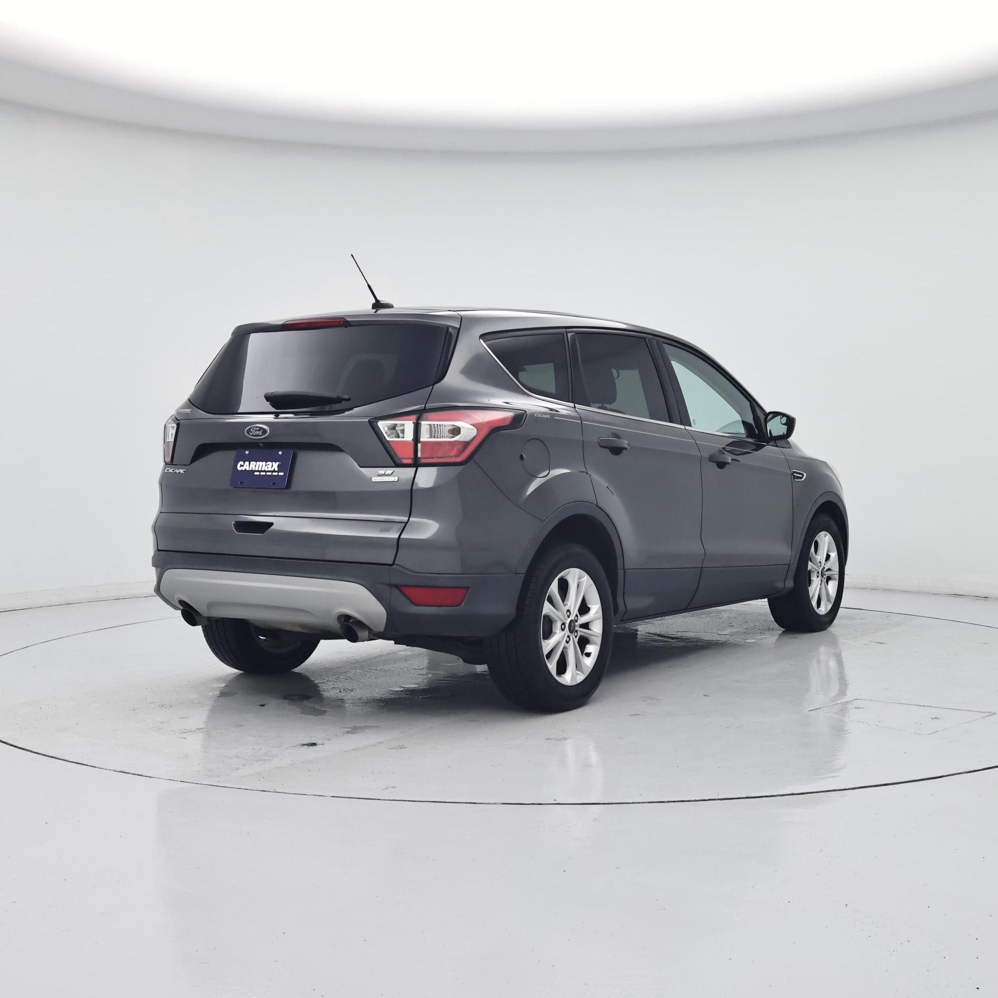 Thumbnail: 2017 Ford Escape - 8